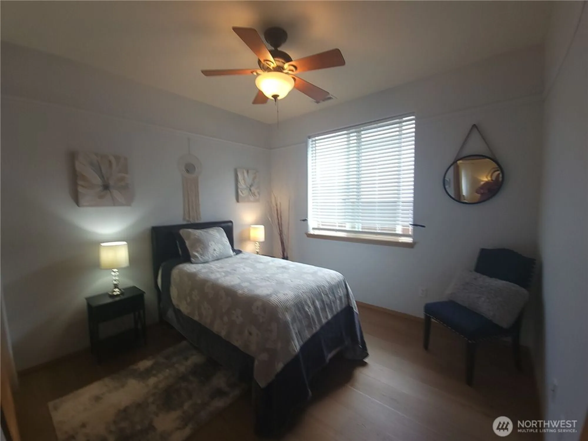 Property Slideshow image 12 of 16 | 8542 bainbridge loop, Lacey, WA, 98516