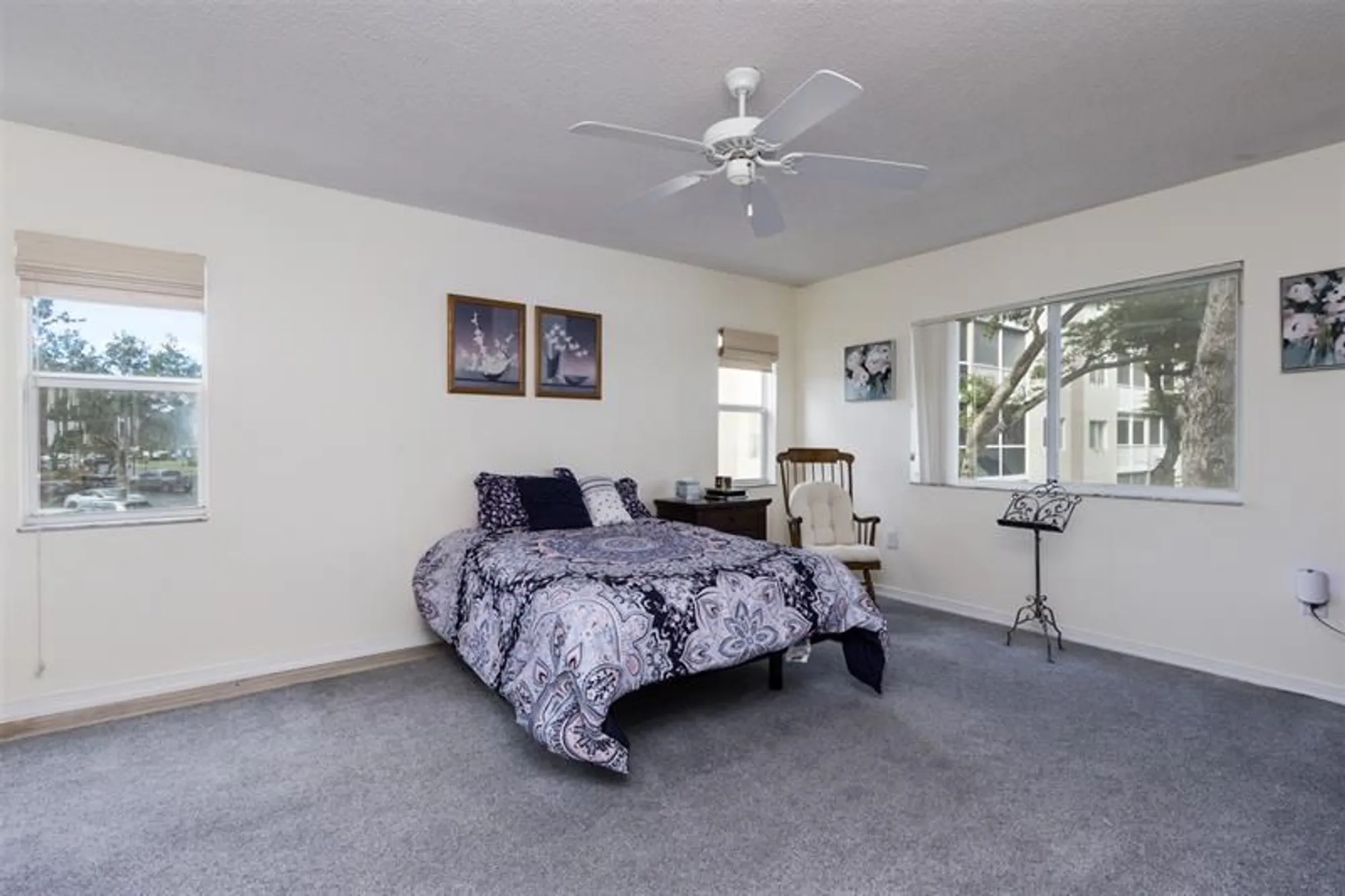 Property Slideshow image 21 of 33 | 9539 weldon cir f201, Tamarac, FL, 33321