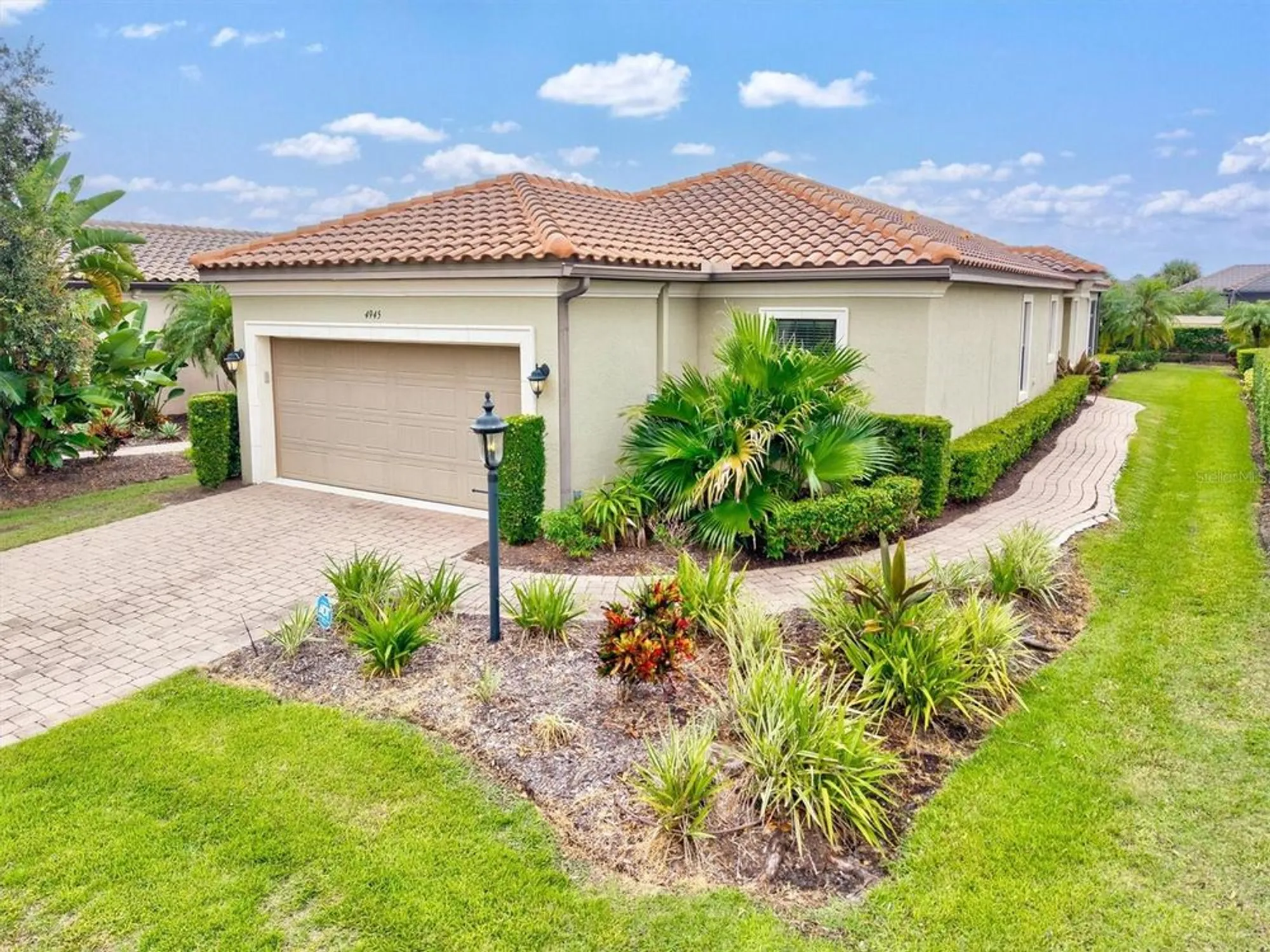 Property Slideshow image 1 of 96 | 4945 savona run, Bradenton, FL, 34211