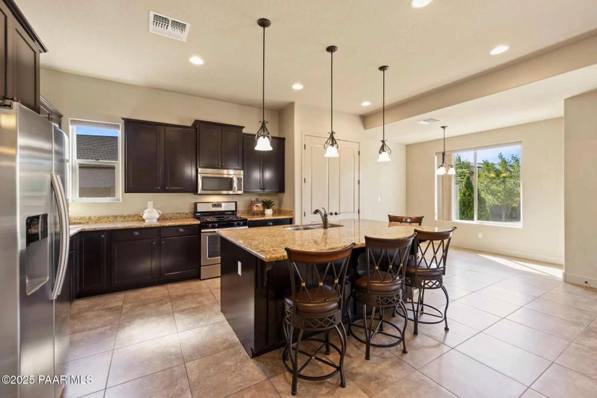 Property Slideshow image 17 of 57 | 8293 n zephyr cir, Prescott Valley, AZ, 86315