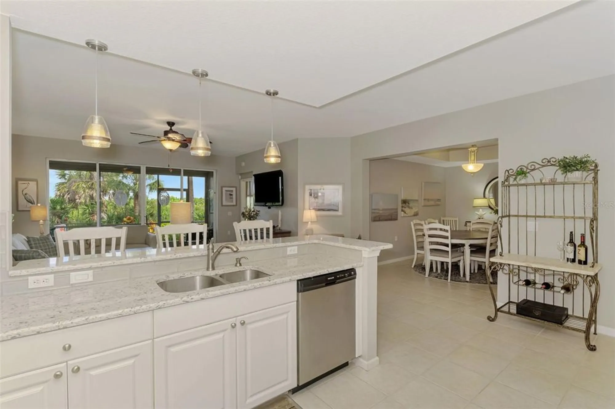 Property Slideshow image 22 of 77 | 3413 grand vista ct unit 102, Port Charlotte, FL, 33953
