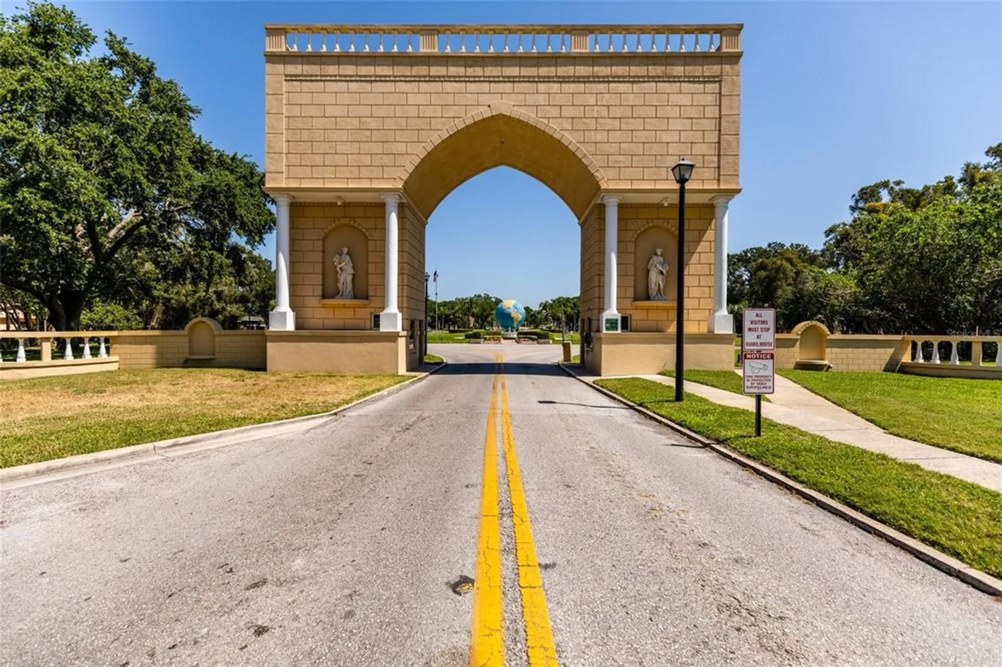 Property Slideshow image 57 of 61 | 2220 spanish dr 36, Clearwater, FL, 33763