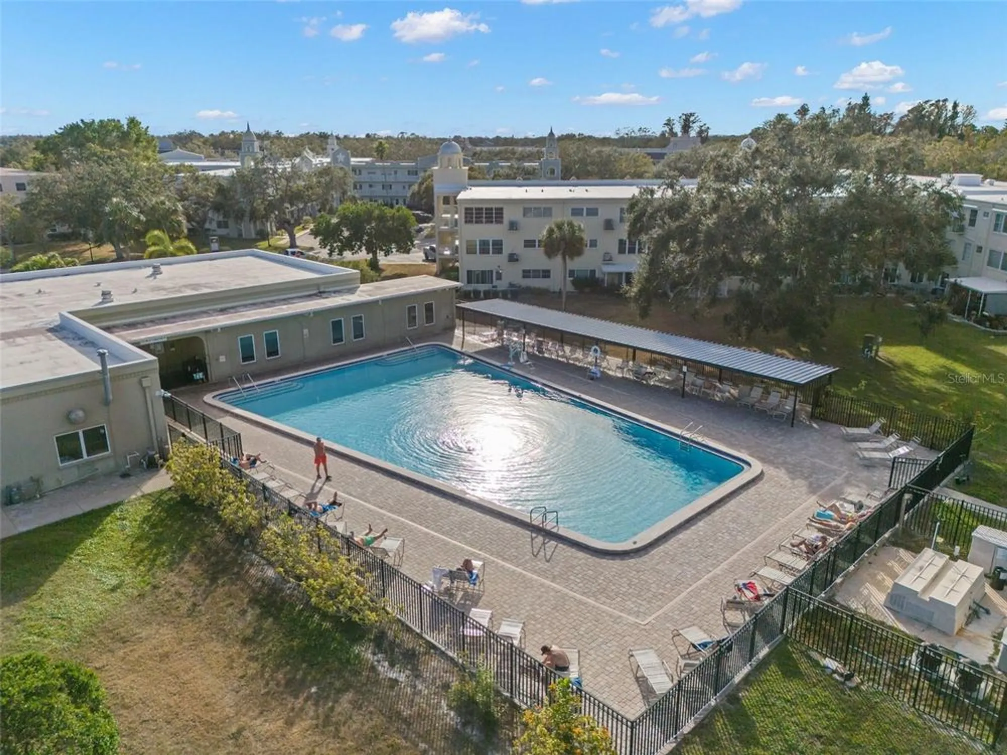 Property Slideshow image 24 of 41 | 2331 finlandia ln apt 53, Clearwater, FL, 33763