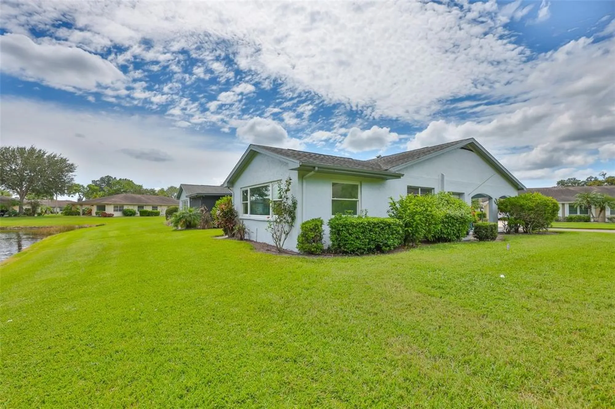 Property Slideshow image 41 of 45 | 2026 hawkhurst cir, Sun City Center, FL, 33573