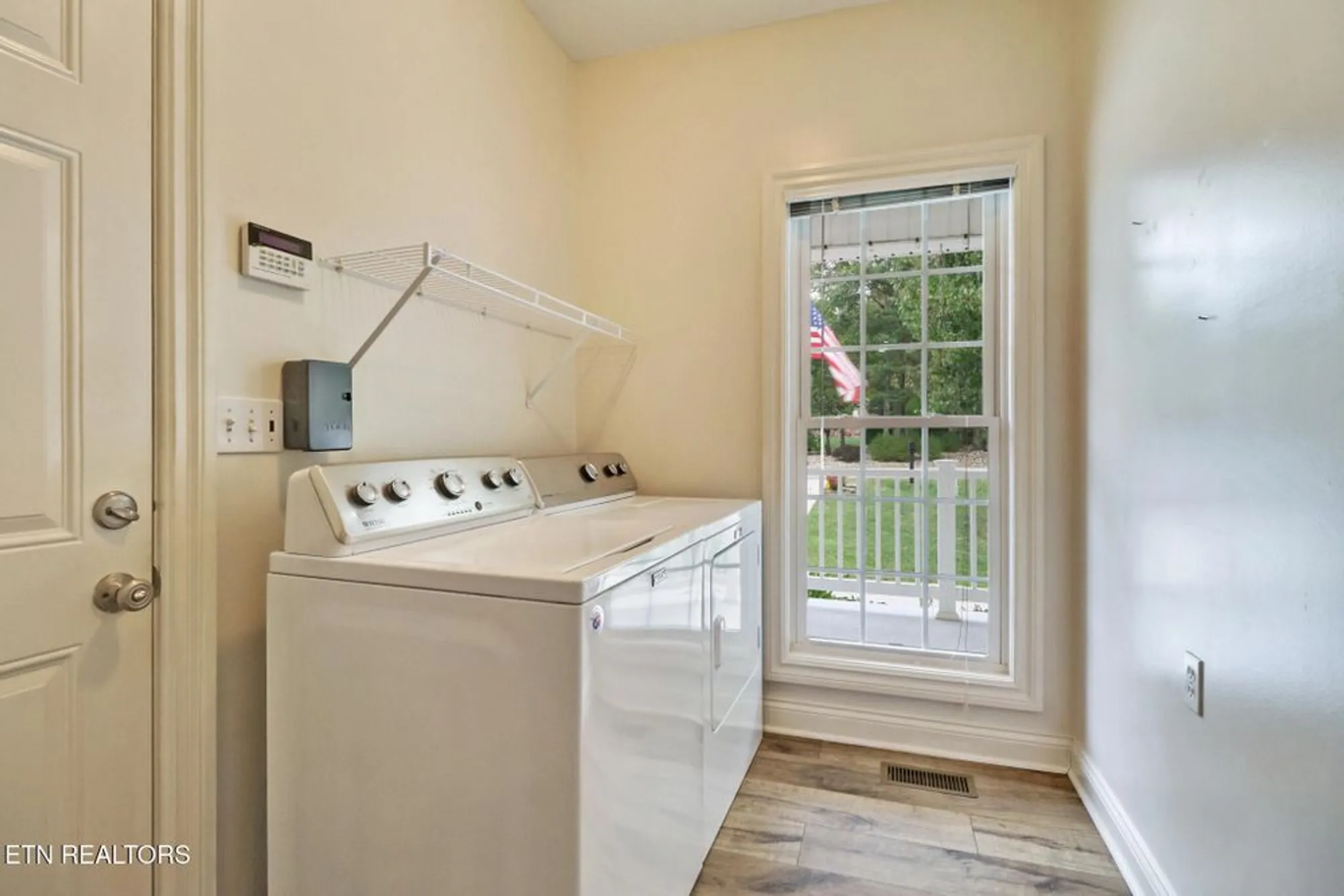 Property Slideshow image 27 of 30 | 613 westchester dr, Crossville, TN, 38558