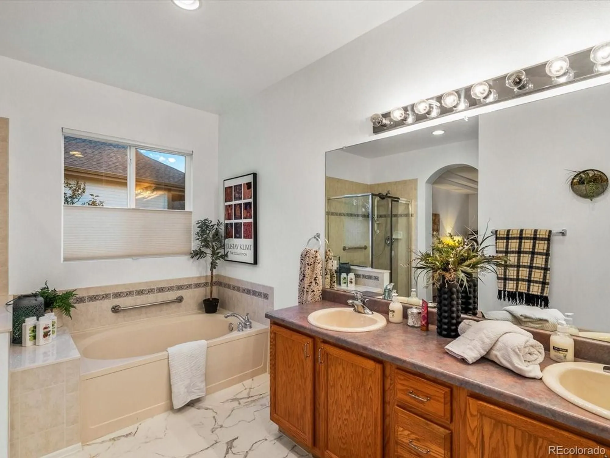 Property Slideshow image 24 of 40 | 23730 e otero dr, Aurora, CO, 80016