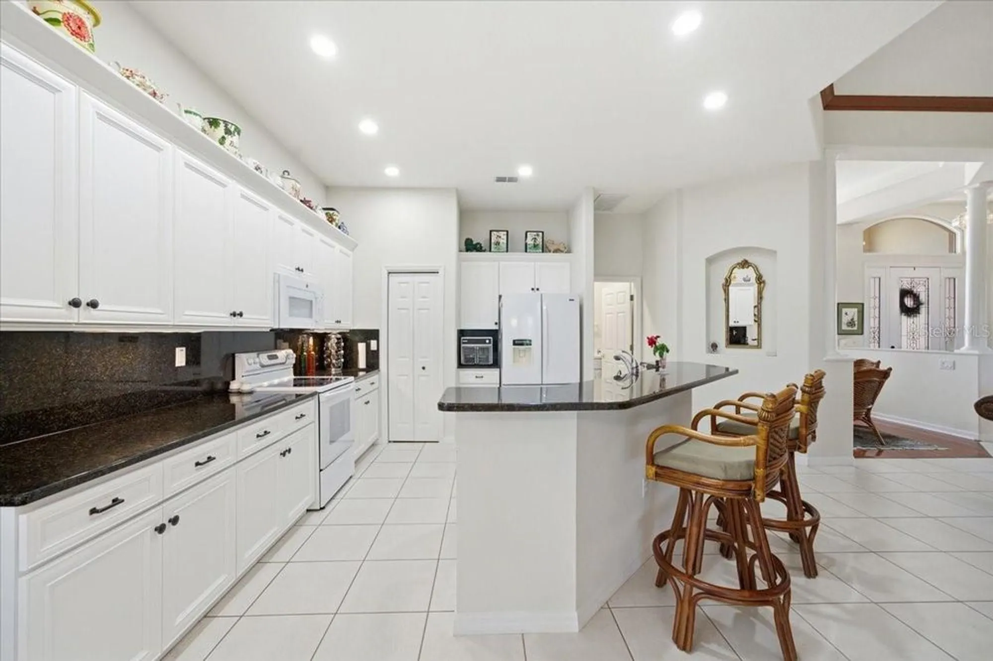 Property Slideshow image 16 of 46 | 10051 lenox blvd, Weeki Wachee, FL, 34613