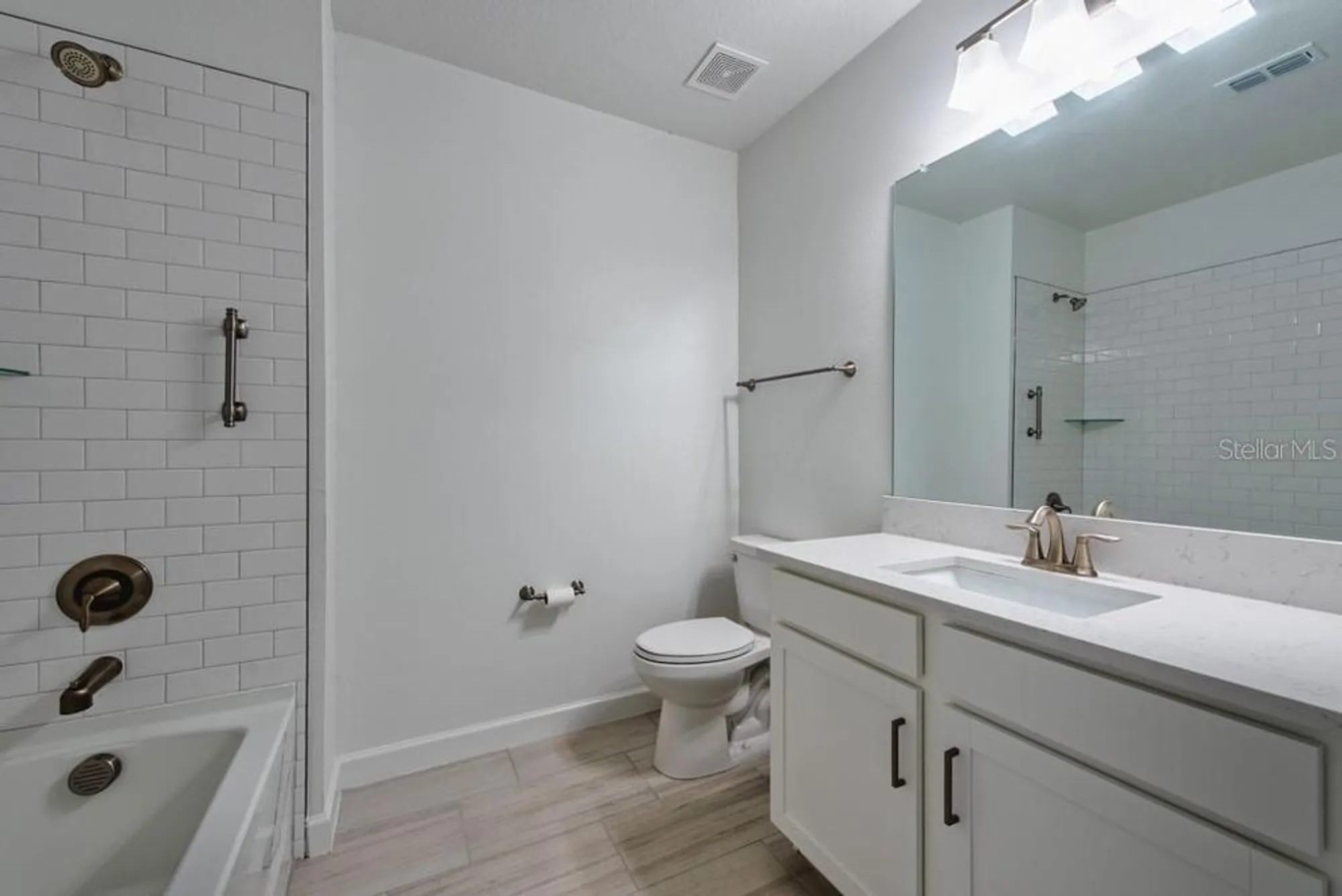 Property Slideshow image 19 of 40 | 10976 gable dig loop, San Antonio, FL, 33576