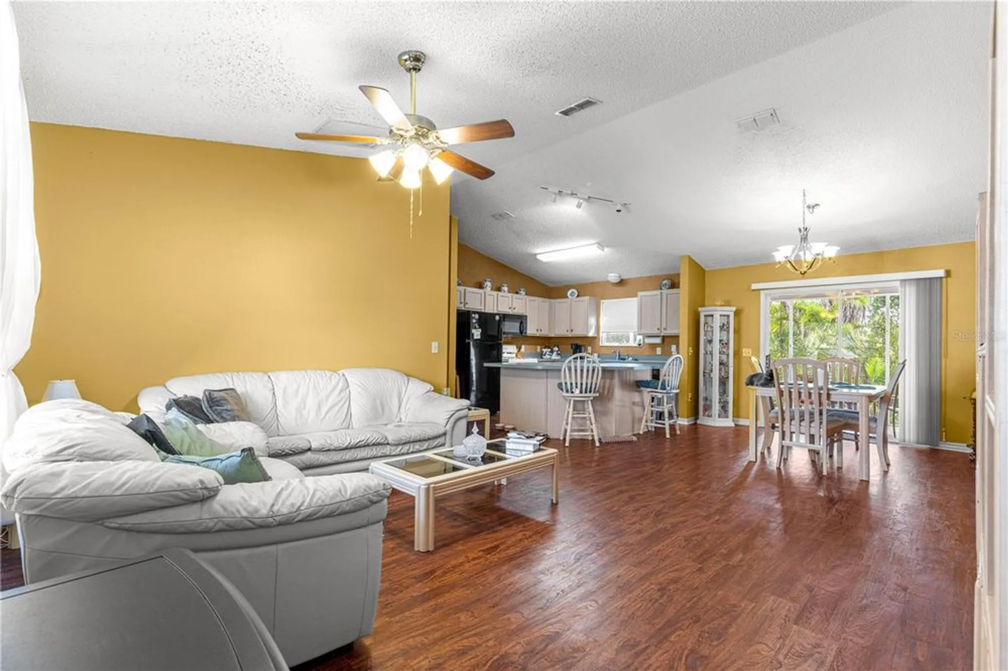 Property Slideshow image 10 of 31 | 9345 se 177th simons ln, The Villages, FL, 32162