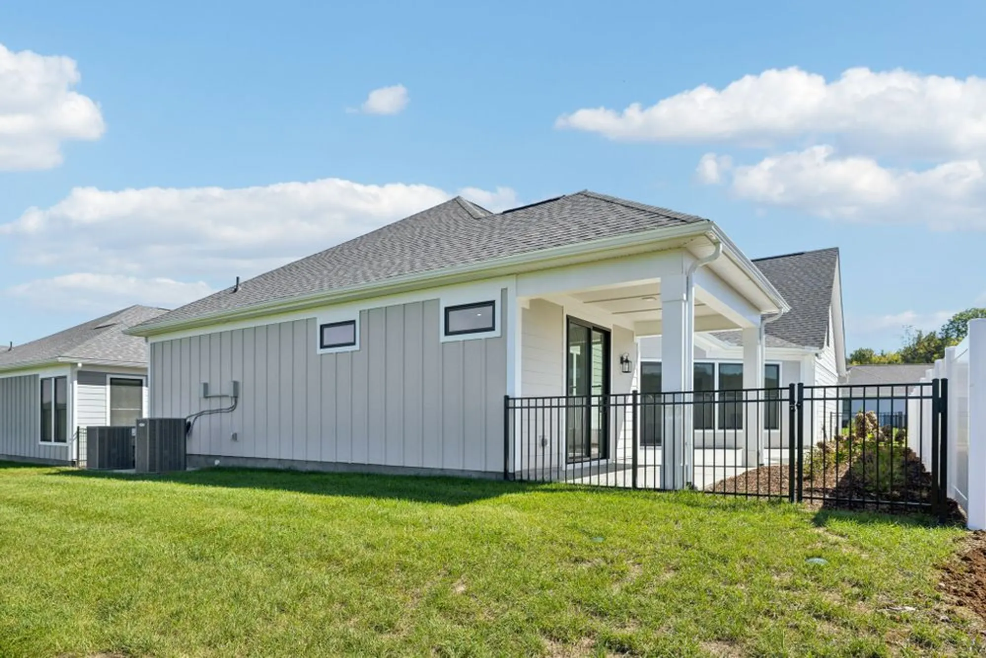 Property Slideshow image 49 of 53 | 520 restoration dr, Smyrna, TN, 37167