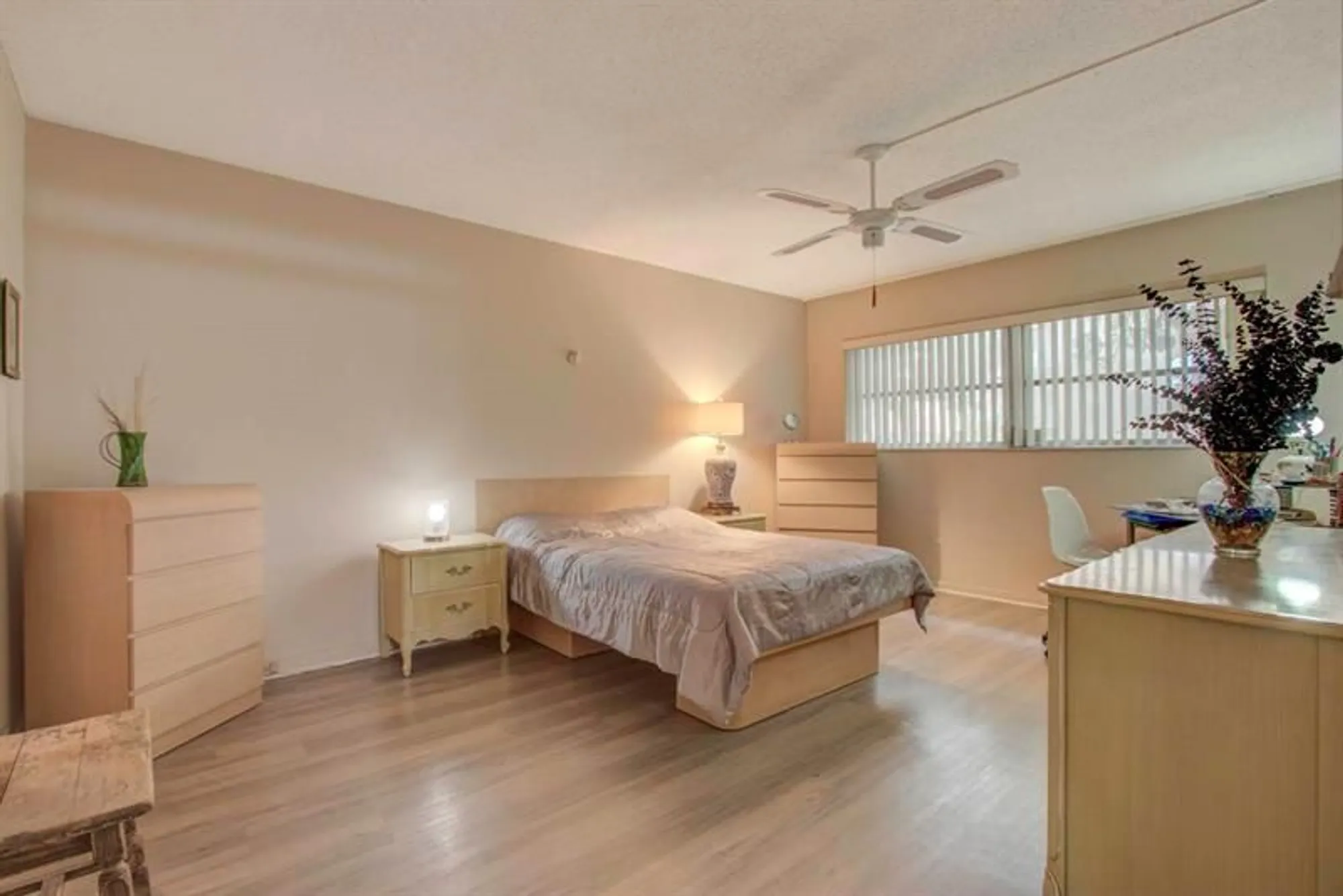 Property Slideshow image 10 of 18 | 7867 golf circle dr 108, Margate, FL, 33063
