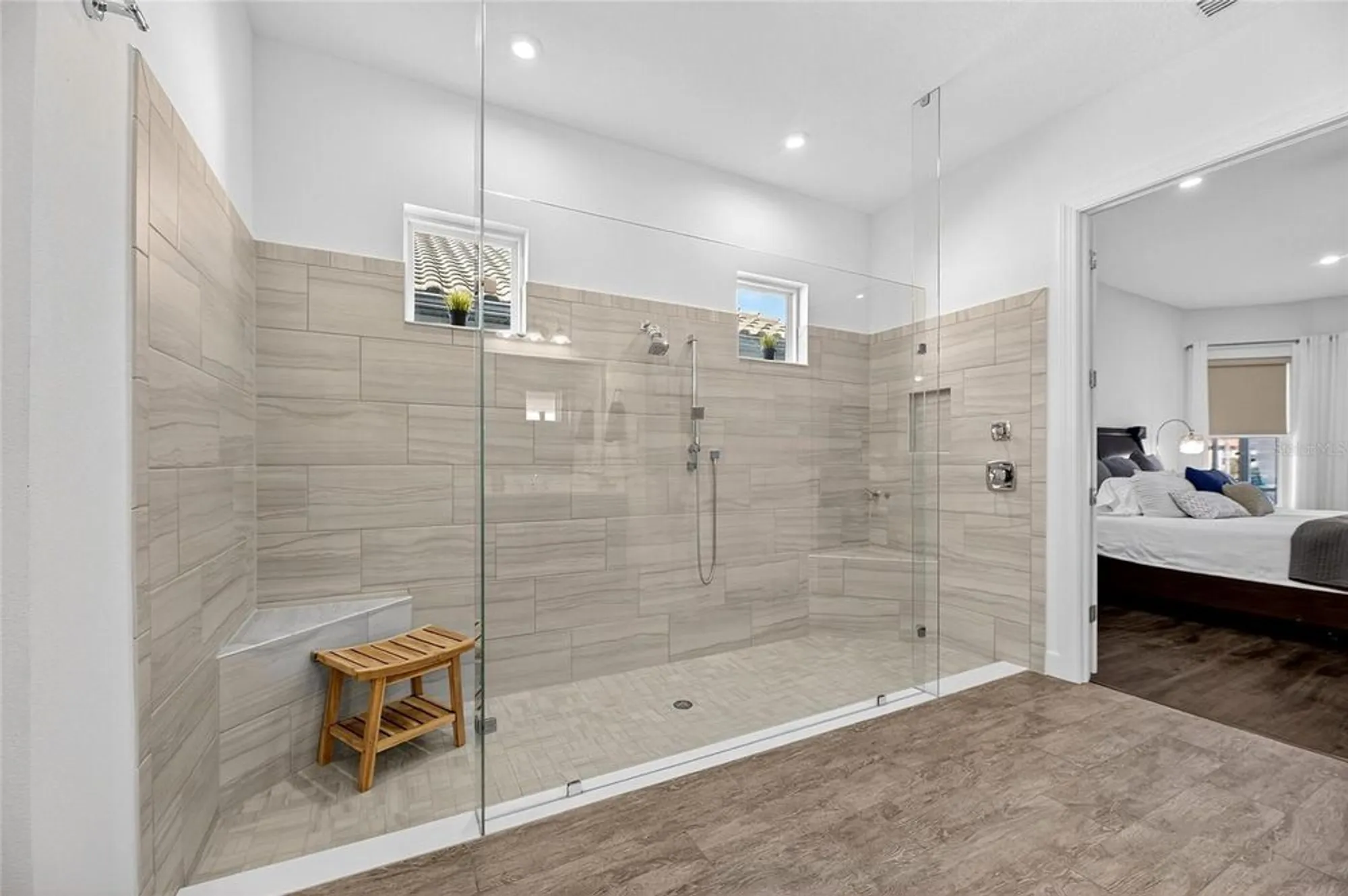 Property Slideshow image 31 of 99 | 11121 egeria dr, Odessa, FL, 33556