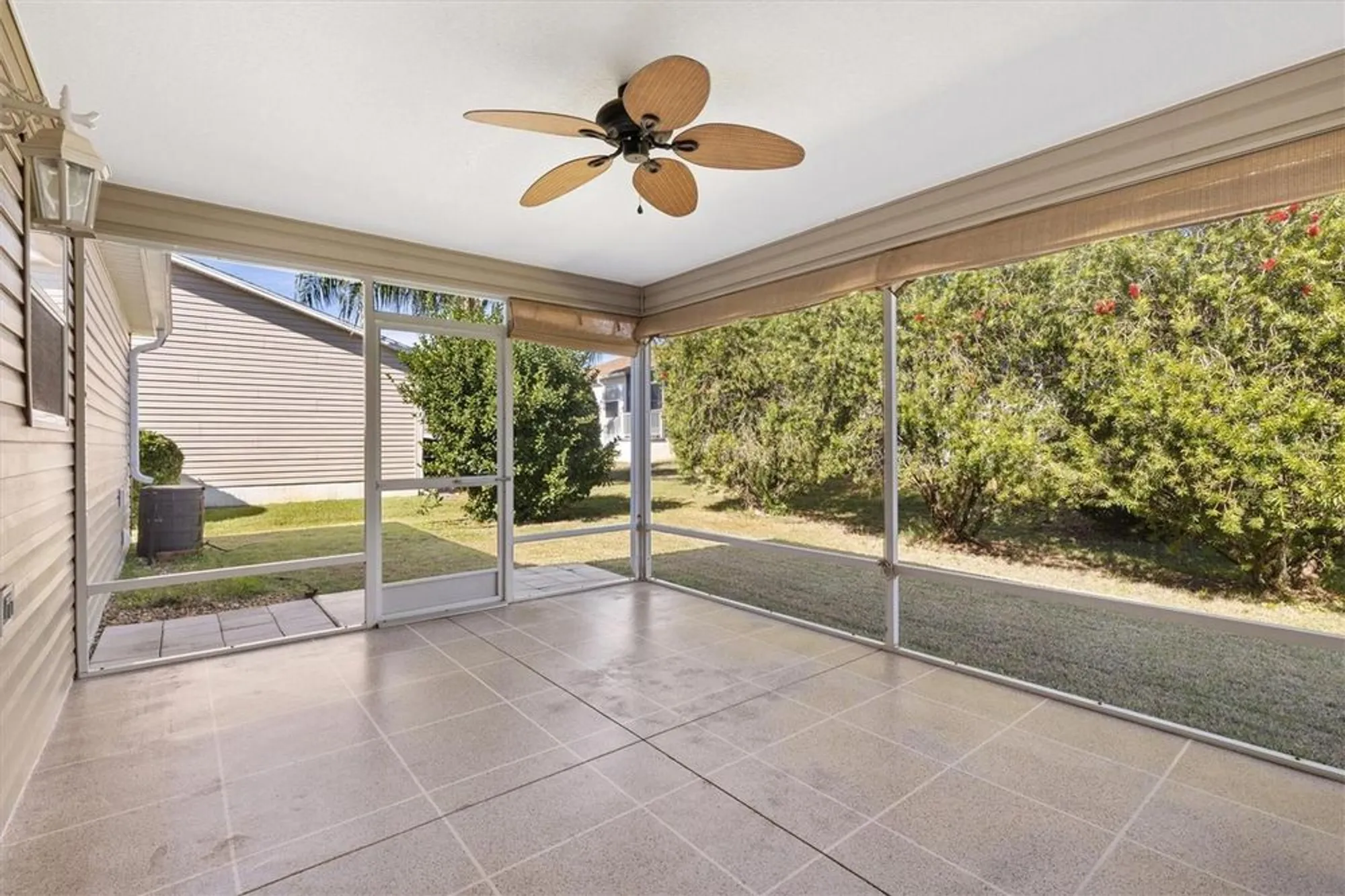 Property Slideshow image 20 of 28 | 2109 harston trl, The Villages, FL, 32162