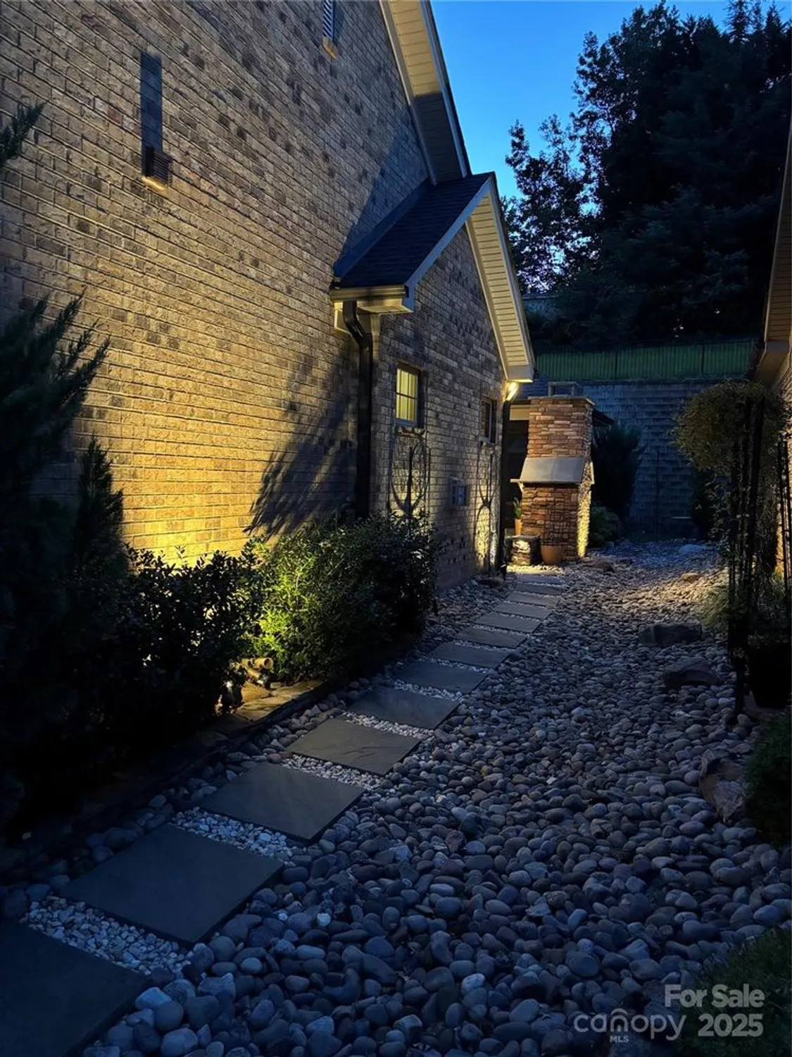 Property Slideshow image 35 of 40 | 5256 courtyard ln, Belmont, NC, 28012