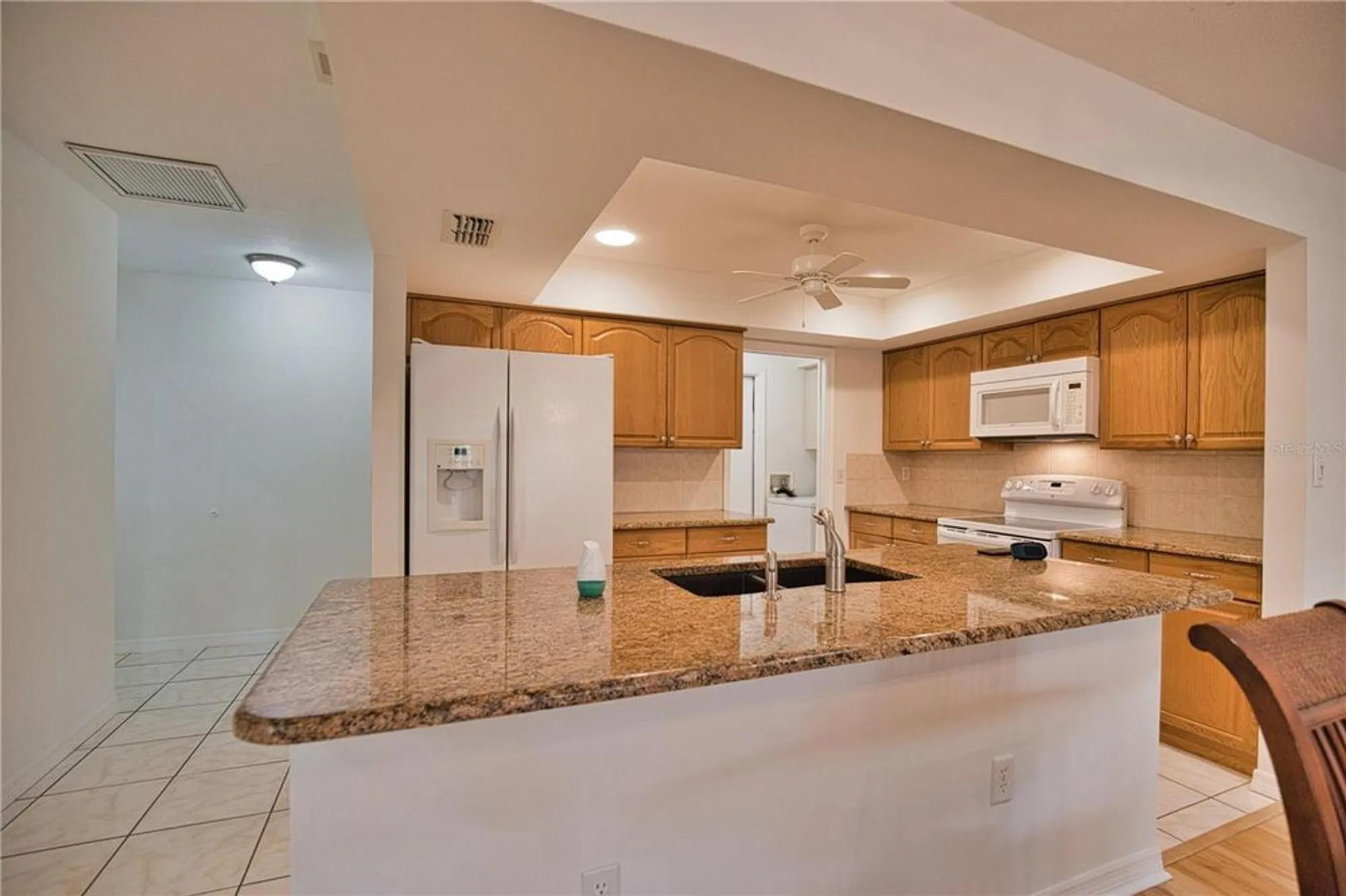 Property Slideshow image 12 of 45 | 7171 wood creek dr 5, Sarasota, FL, 34231