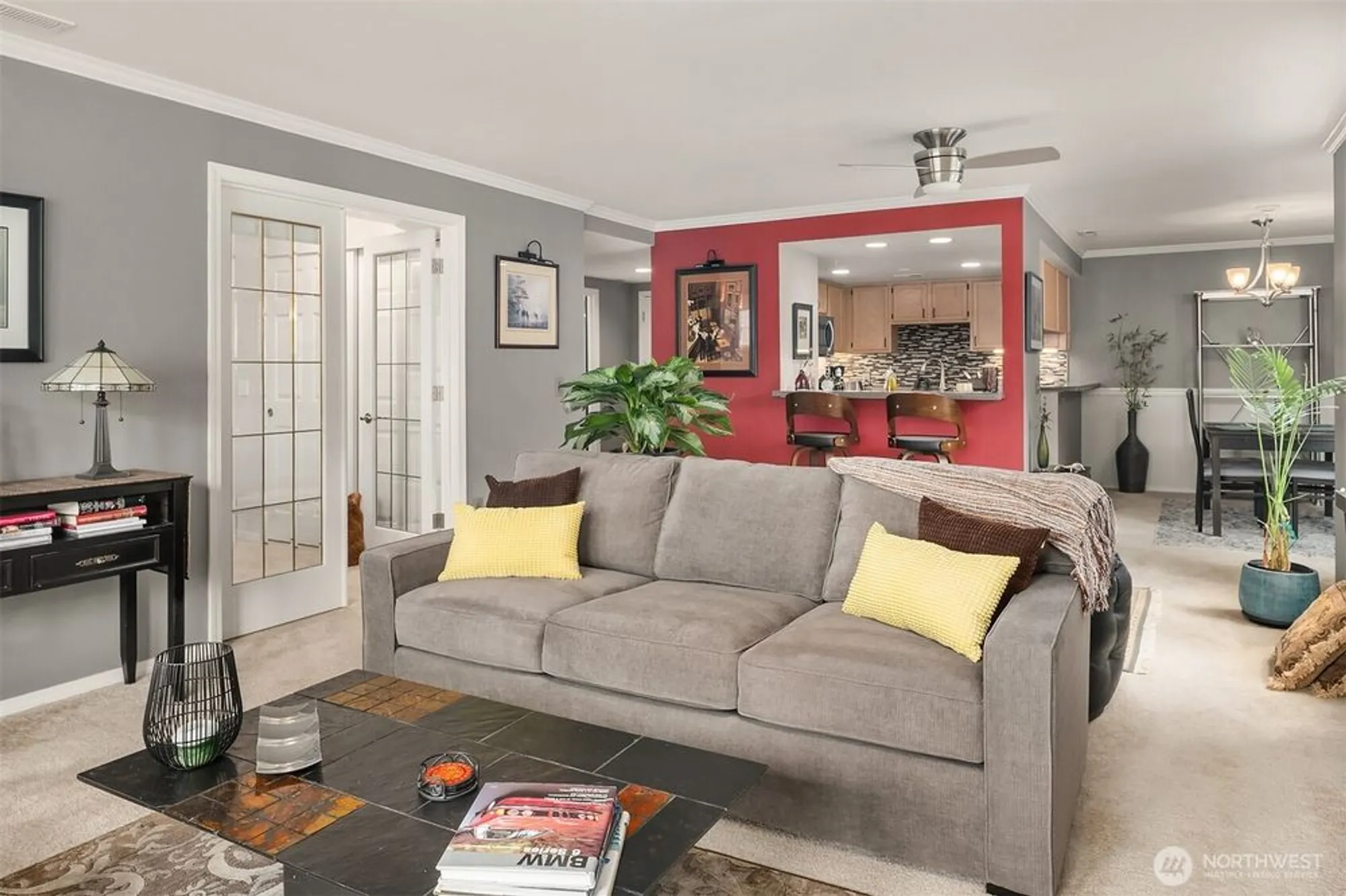 Property Slideshow image 5 of 34 | 4109 224th ln 213, Issaquah, WA, 98029