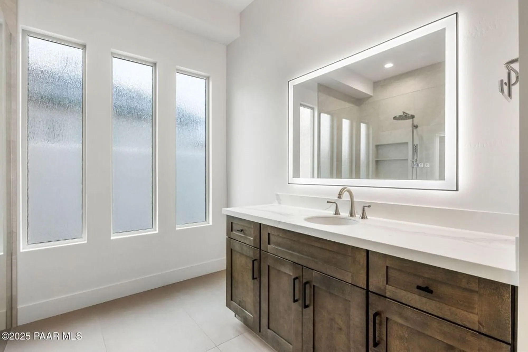 Property Slideshow image 18 of 43 | 1148 s lakeview dr, Prescott, AZ, 86301