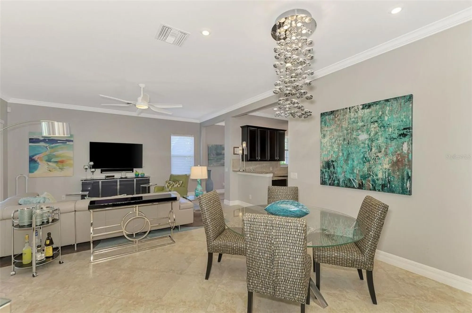 Property Slideshow image 16 of 59 | 5748 fossano dr, Sarasota, FL, 34238