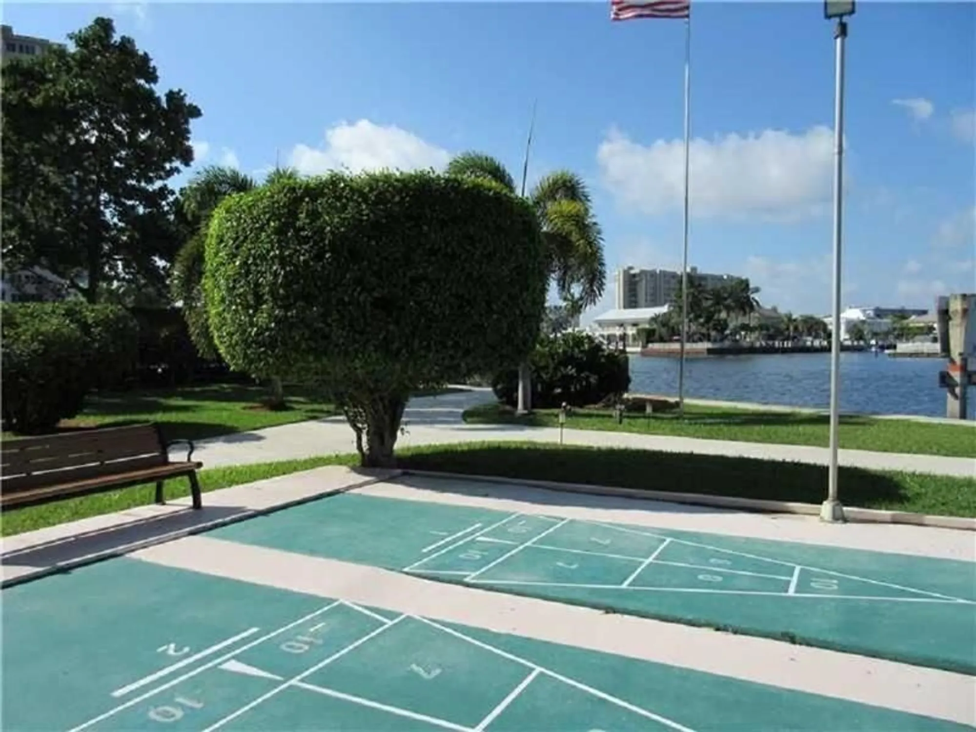 Property Slideshow image 30 of 38 | 3200 ne 36th st 1012, Fort Lauderdale, FL, 33308