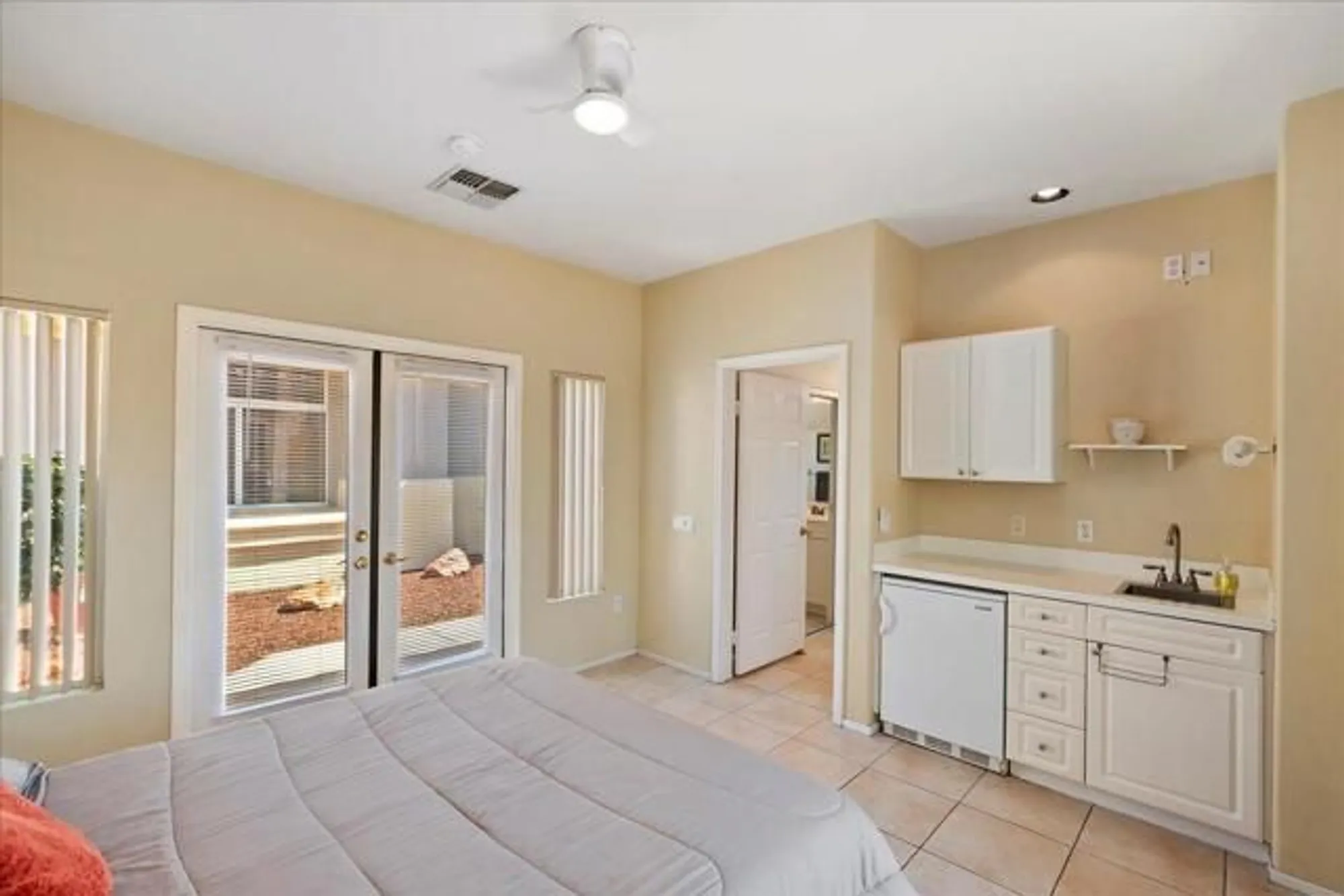 Property Slideshow image 19 of 32 | 78756 golden reed dr, Palm Desert, CA, 92211