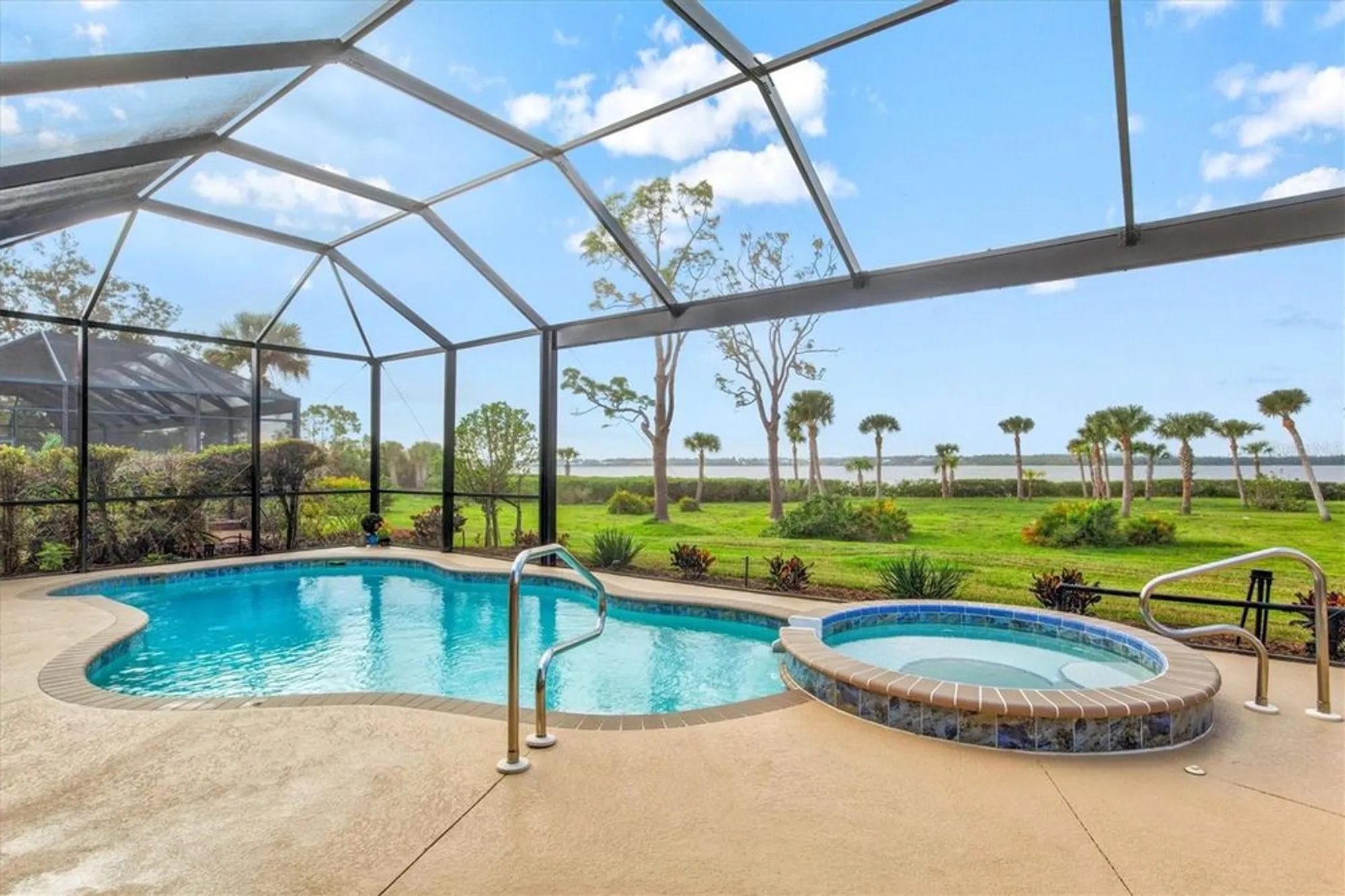 Property Slideshow image 41 of 91 | 14026 royal pointe dr, Port Charlotte, FL, 33953