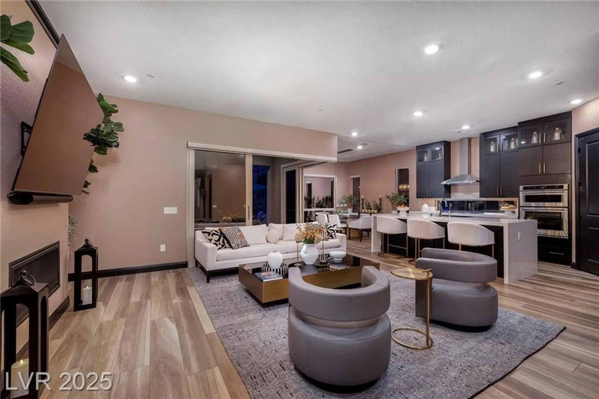 Property Slideshow image 5 of 52 | 33 desert juniper ln, Henderson, NV, 89011