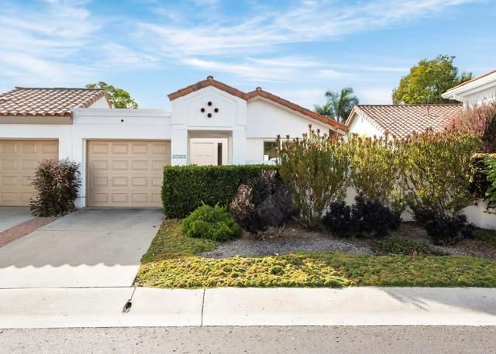 Property Slideshow image 2 of 41 | 4763 galicia way, Oceanside, CA, 92056
