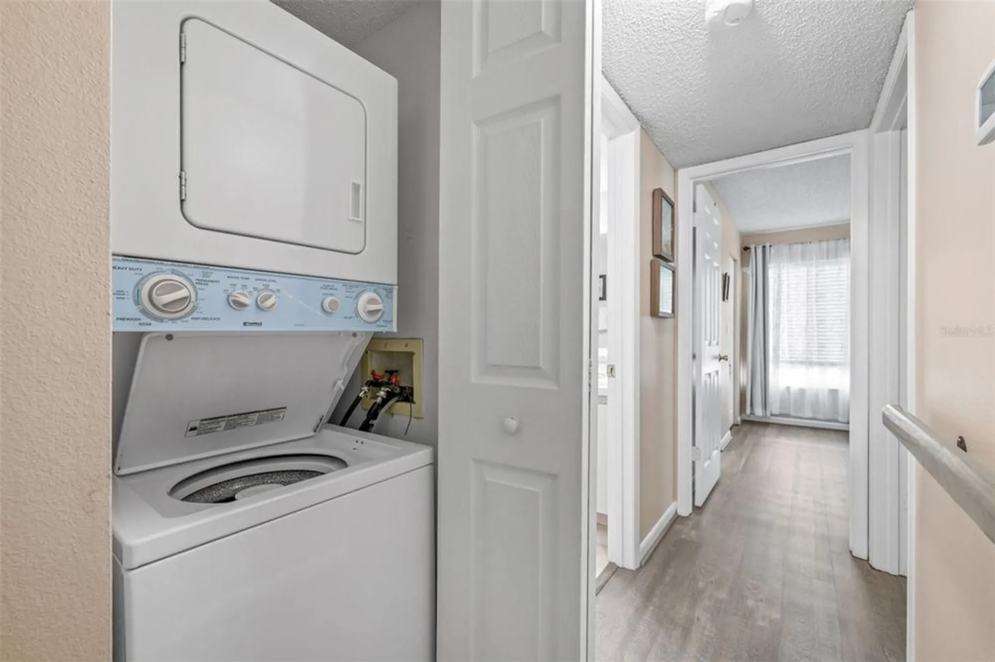 Property Slideshow image 14 of 34 | 1871 pine ridge way w apt h3, Palm Harbor, FL, 34684