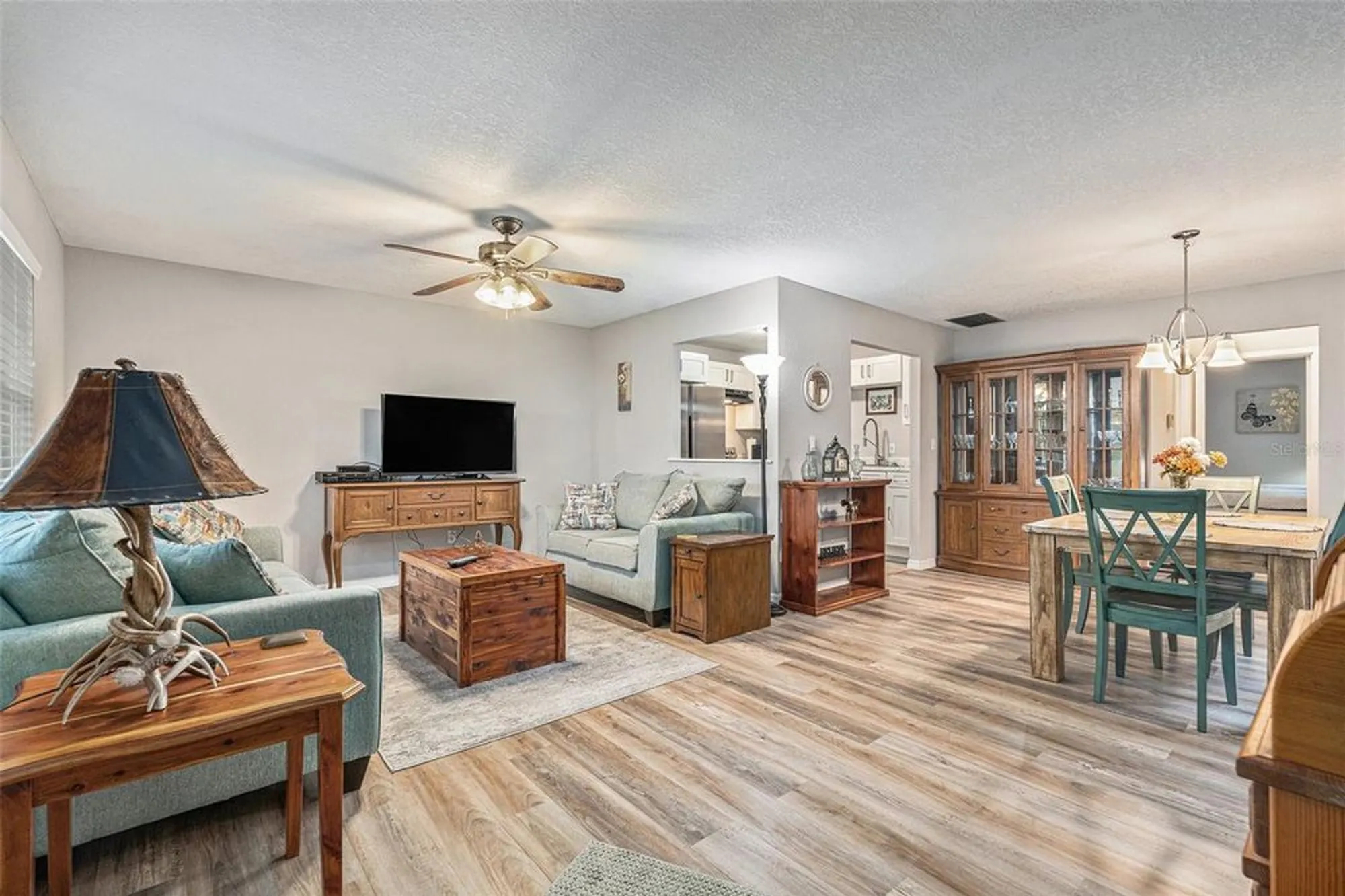 Property Slideshow image 4 of 22 | 301 andover pl 175, Sun City Center, FL, 33573