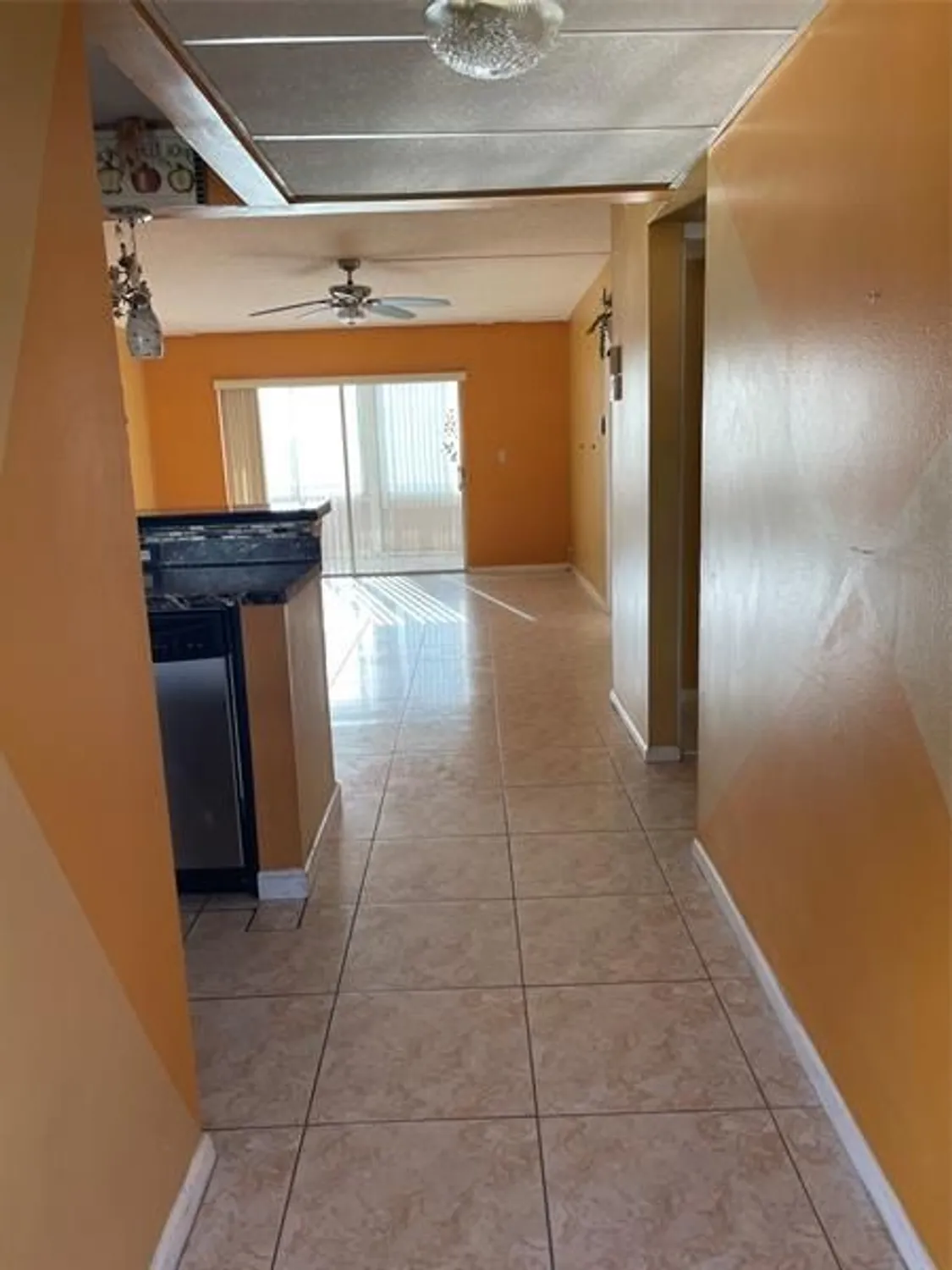 Property Slideshow image 38 of 47 | 1025 country club dr apt 407, Margate, FL, 33063