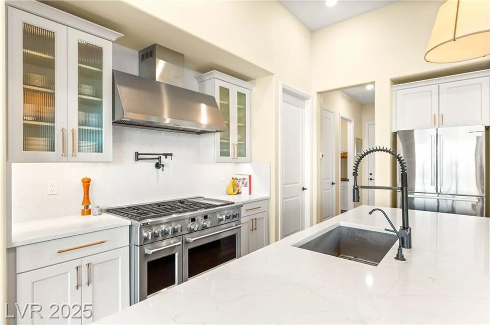 Property Slideshow image 18 of 74 | 156 stone mesa ct, Henderson, NV, 89011