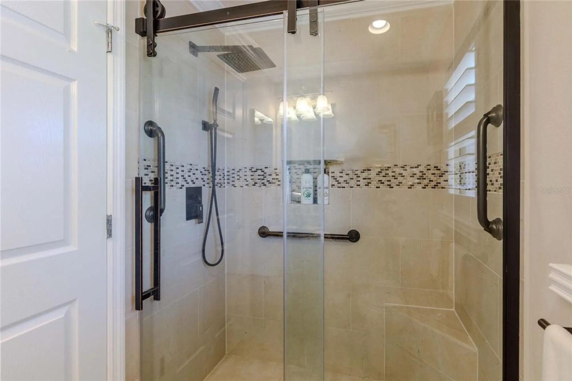 Property Slideshow image 48 of 86 | 1181 edgewater ln, The Villages, FL, 32162