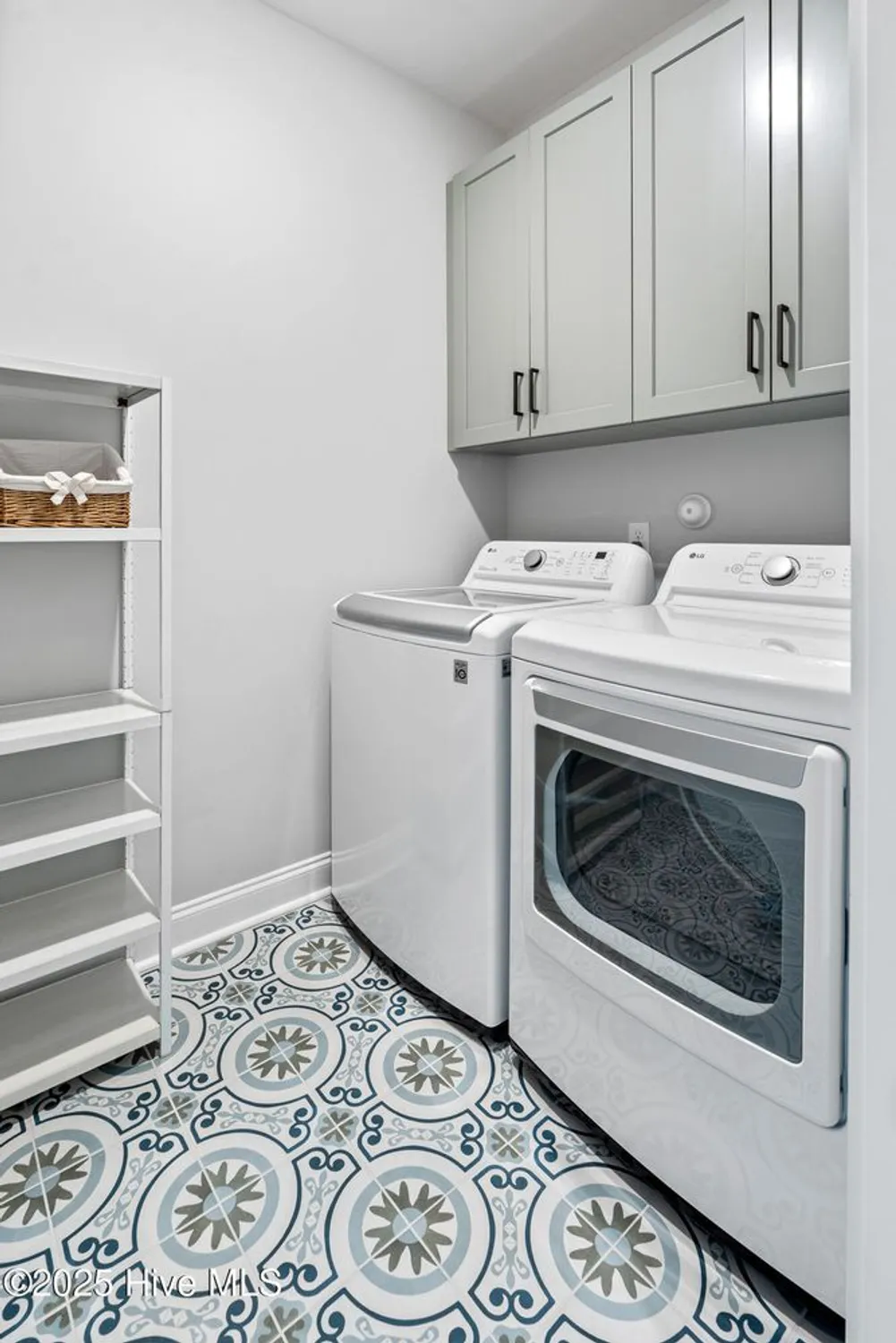 Property Slideshow image 41 of 48 | 243 sabal pond way, Castle Hayne, NC, 28429