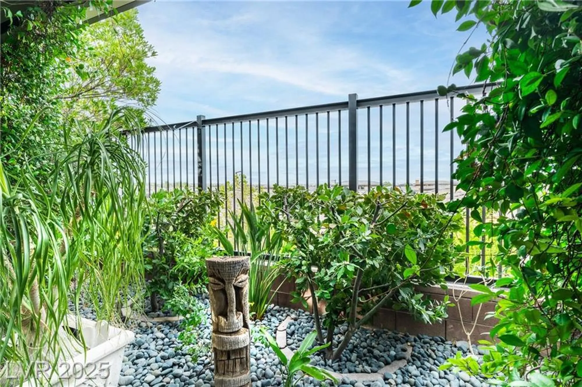 Property Slideshow image 59 of 93 | 6826 regency crest ave, Las Vegas, NV, 89148