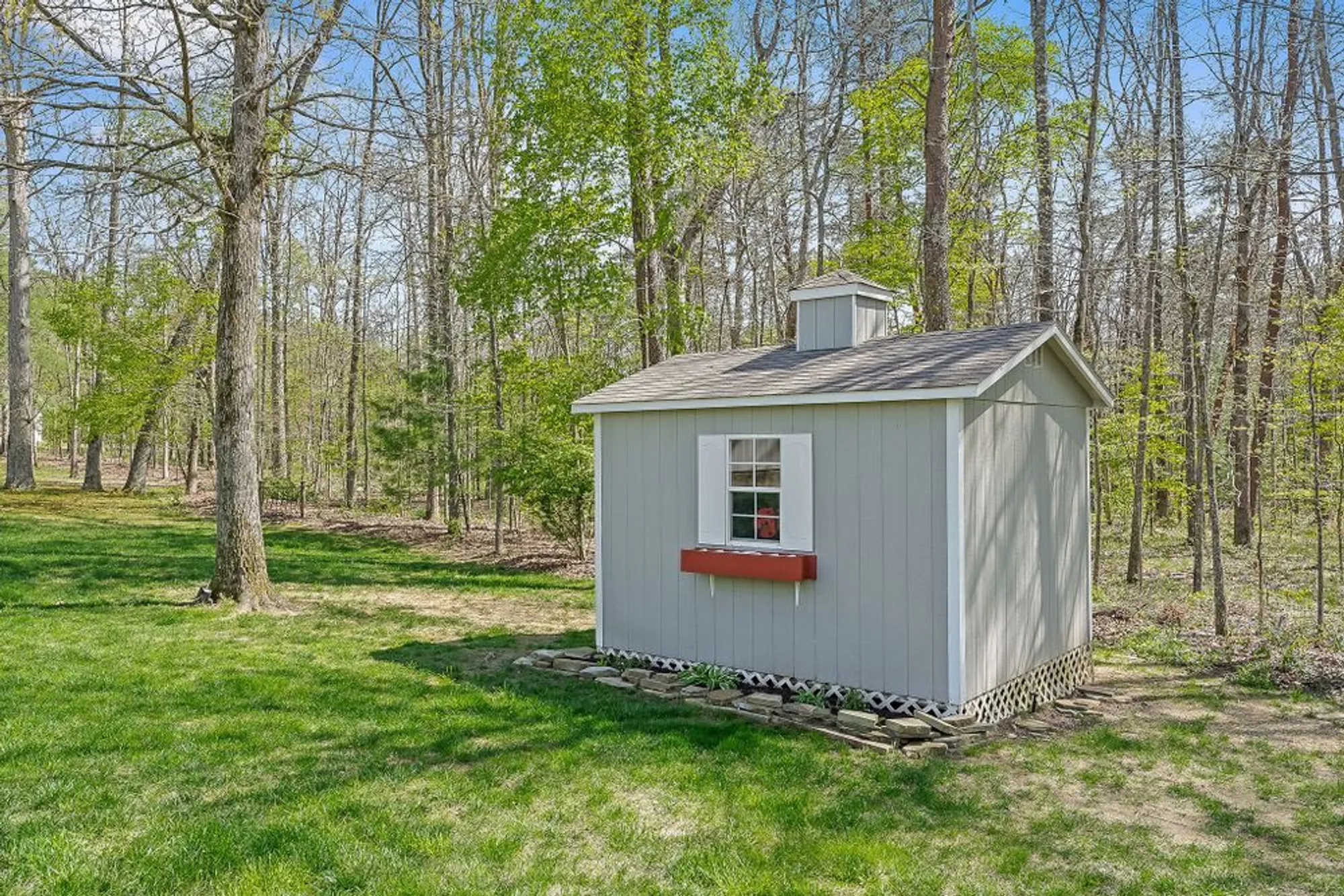Property Slideshow image 47 of 48 | 304 saint george dr, Crossville, TN, 38558