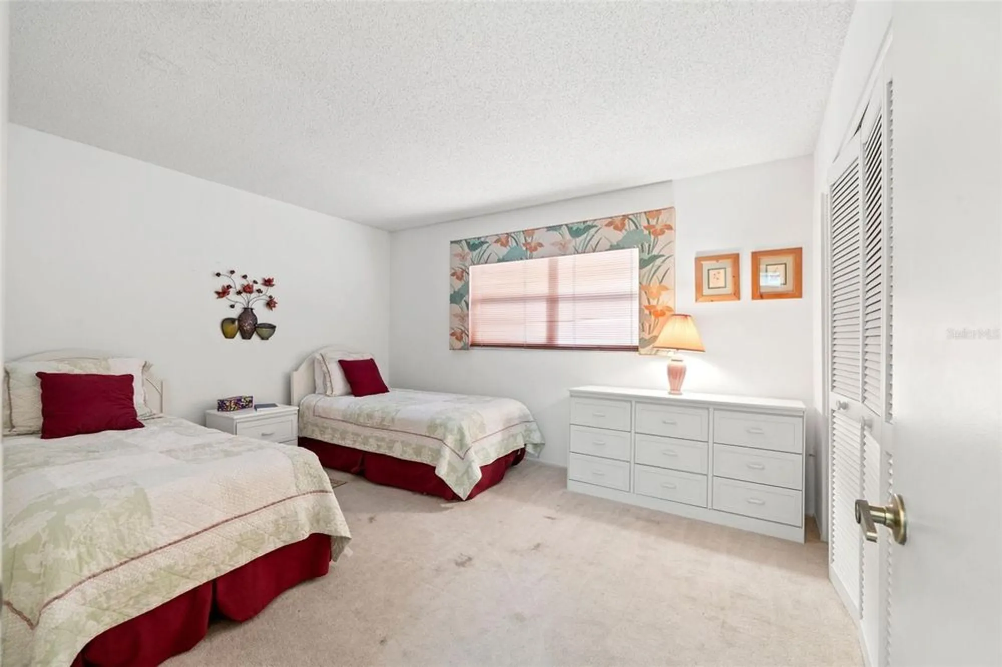 Property Slideshow image 34 of 67 | 6404 lost tree ln, Spring Hill, FL, 34606