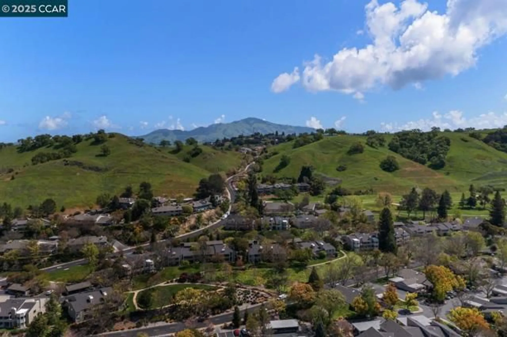 Property Slideshow image 29 of 47 | 1244 singingwood ct 1, Walnut Creek, CA, 94595