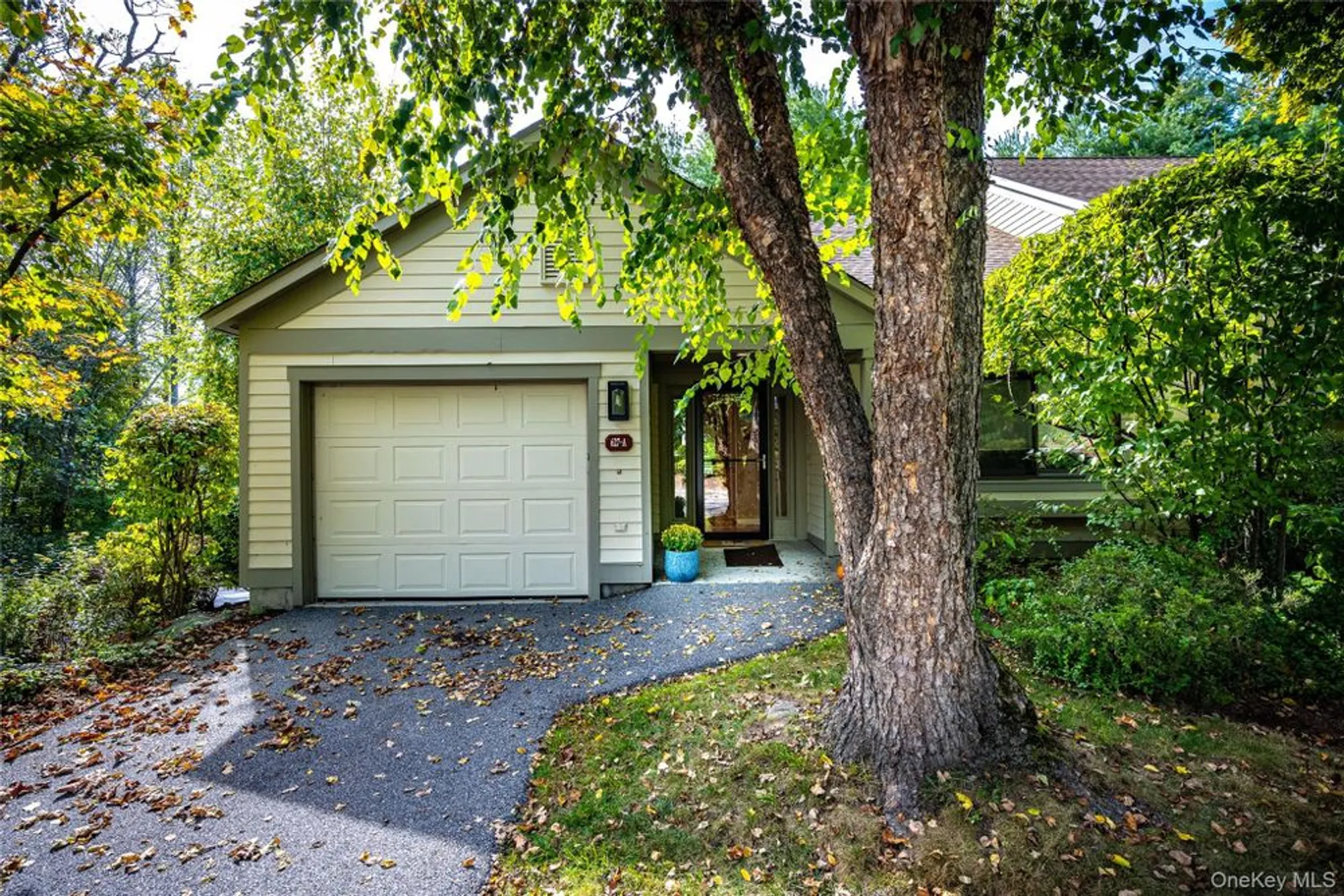 Property Slideshow image 2 of 16 | 627 heritage hls a, Somers, NY, 10589