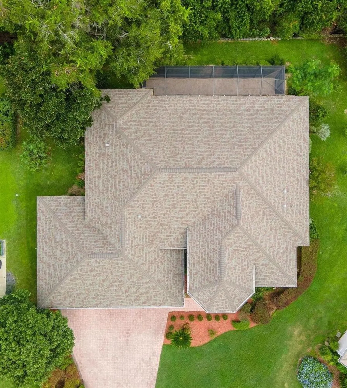 Property Slideshow image 47 of 49 | 5239 grove mnr, Lady Lake, FL, 32159