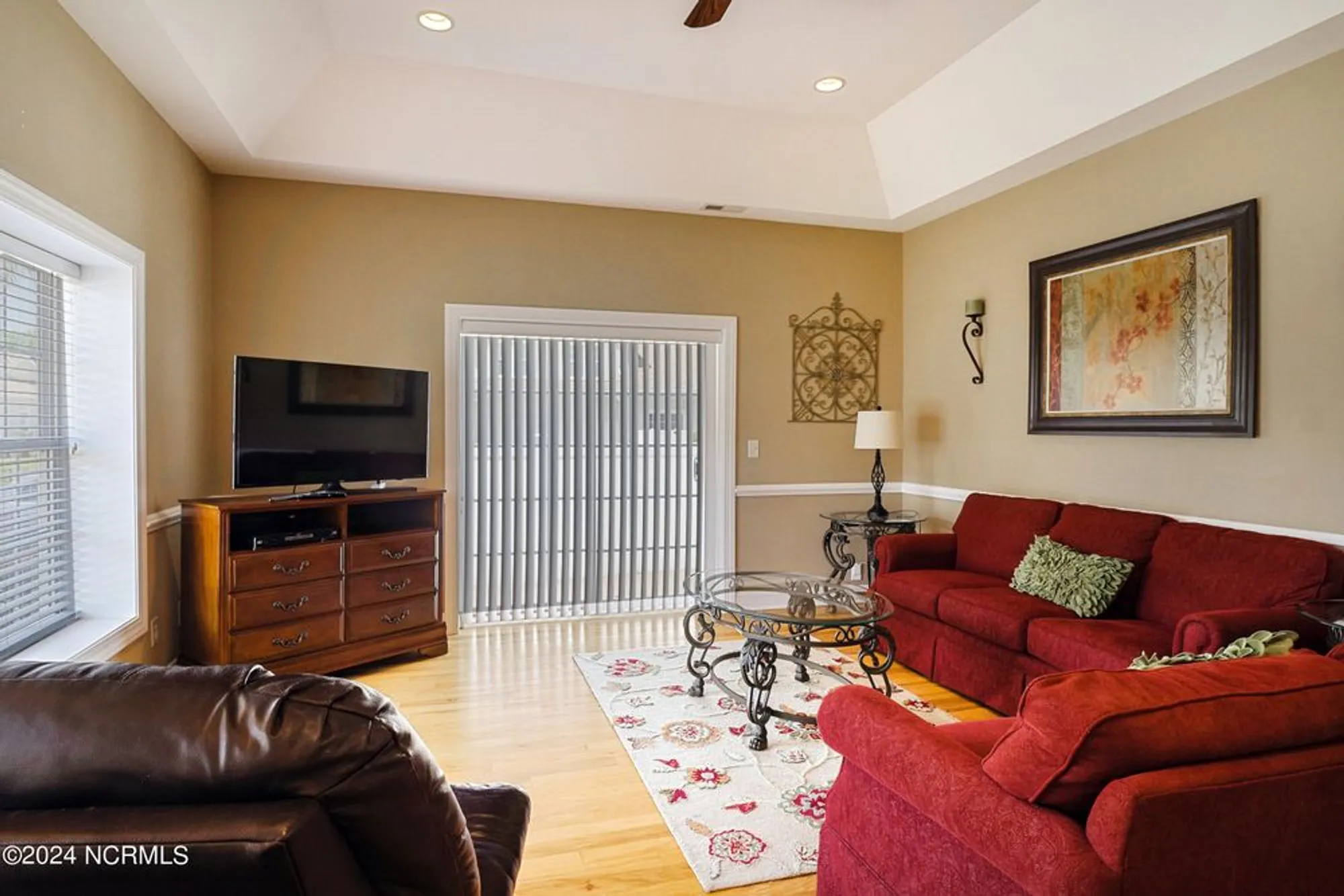Property Slideshow image 5 of 52 | 8975 smithfield dr 2, Calabash, NC, 28467