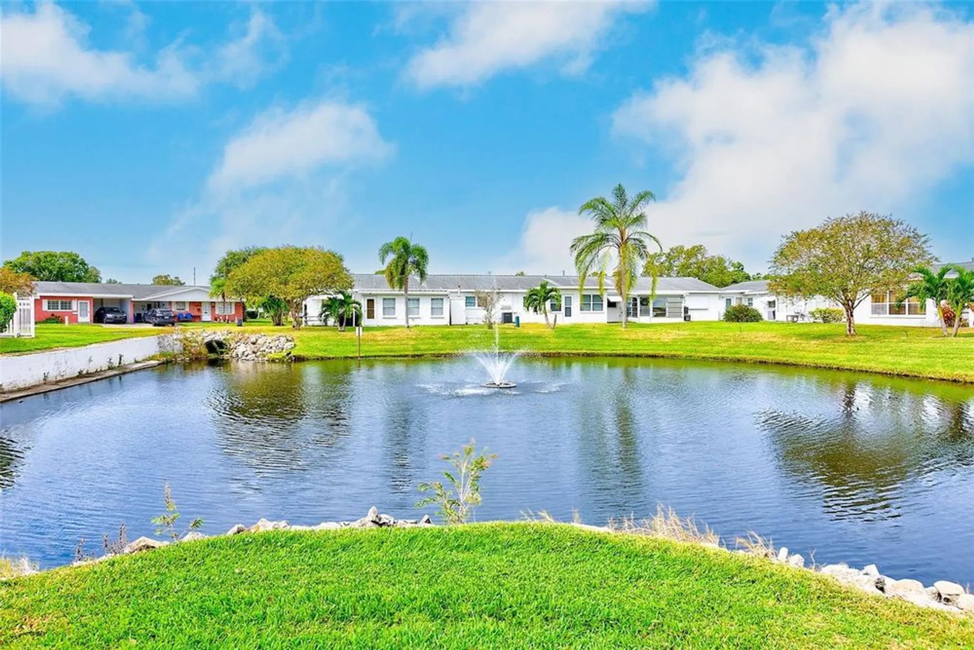 Property Slideshow image 25 of 32 | 4995 trillium ct, Pinellas Park, FL, 33782