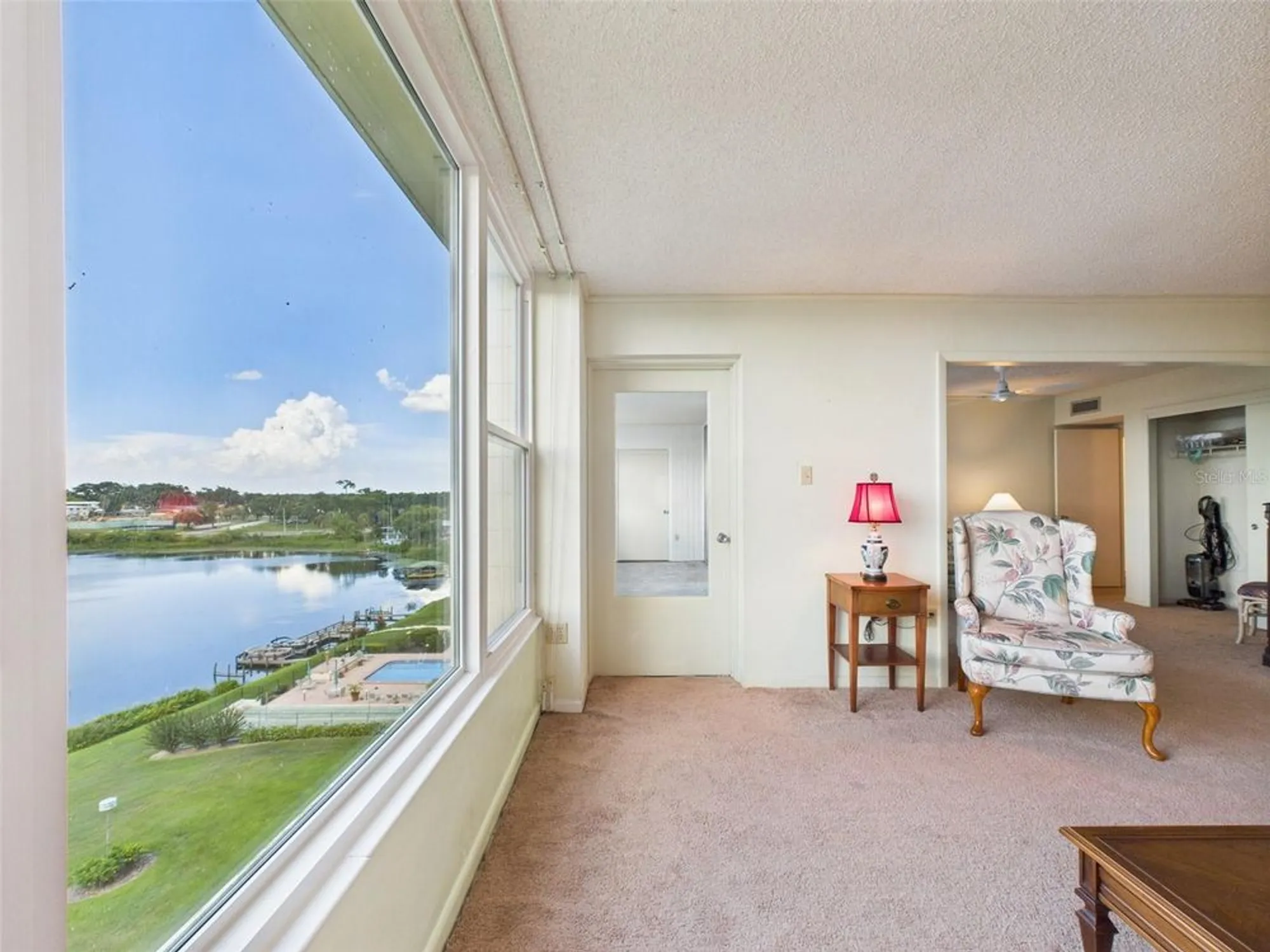Property Slideshow image 10 of 65 | 700 mirror ter 702, Winter Haven, FL, 33881