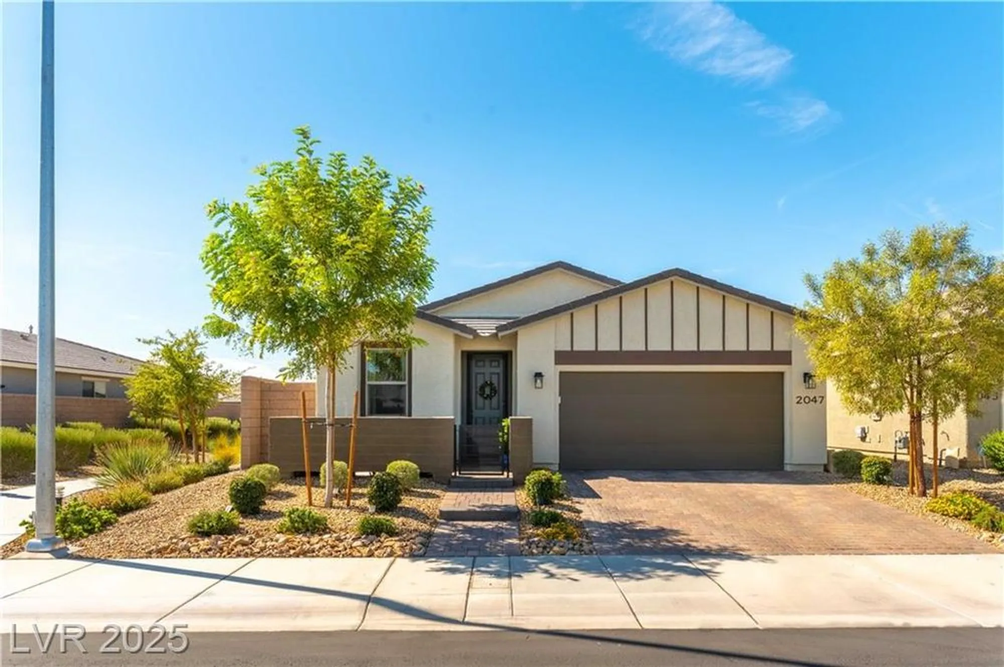 Property Slideshow image 1 of 32 | 2047 arrington ave, North Las Vegas, NV, 89086