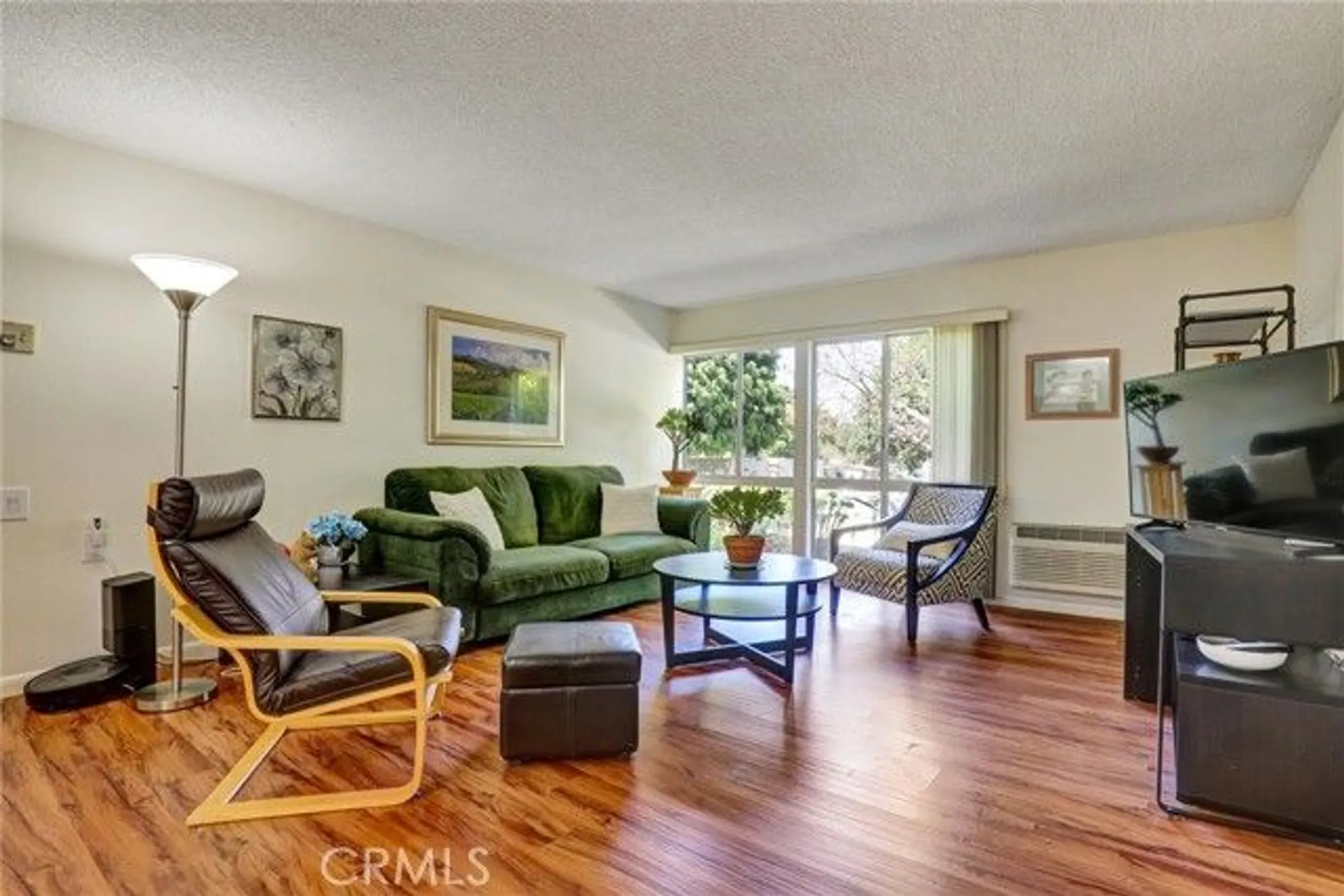 Property Slideshow image 2 of 30 | 2276 via d, Laguna Woods, CA, 92637