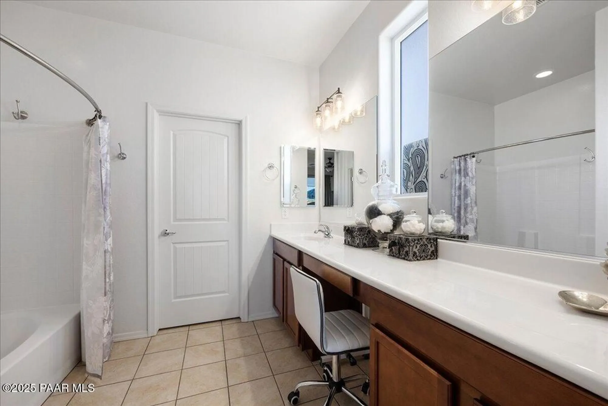 Property Slideshow image 17 of 28 | 6321 indigo trl, Prescott, AZ, 86305