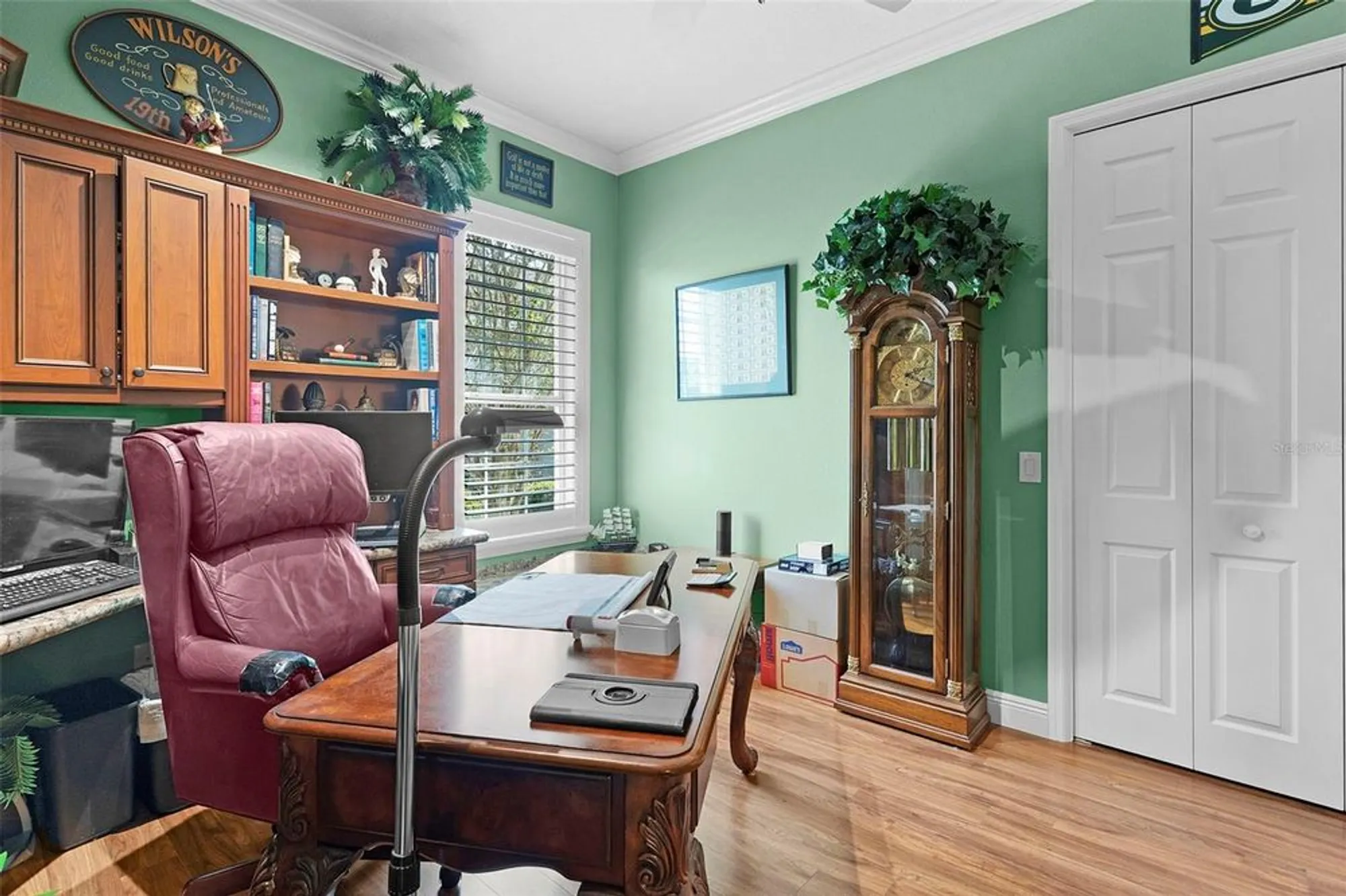 Property Slideshow image 43 of 69 | 2259 isleworth cir, The Villages, FL, 32163