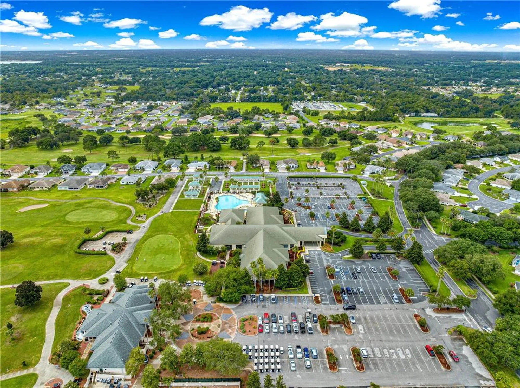 Property Slideshow image 14 of 47 | 13195 se 93rd cir, Summerfield, FL, 34491