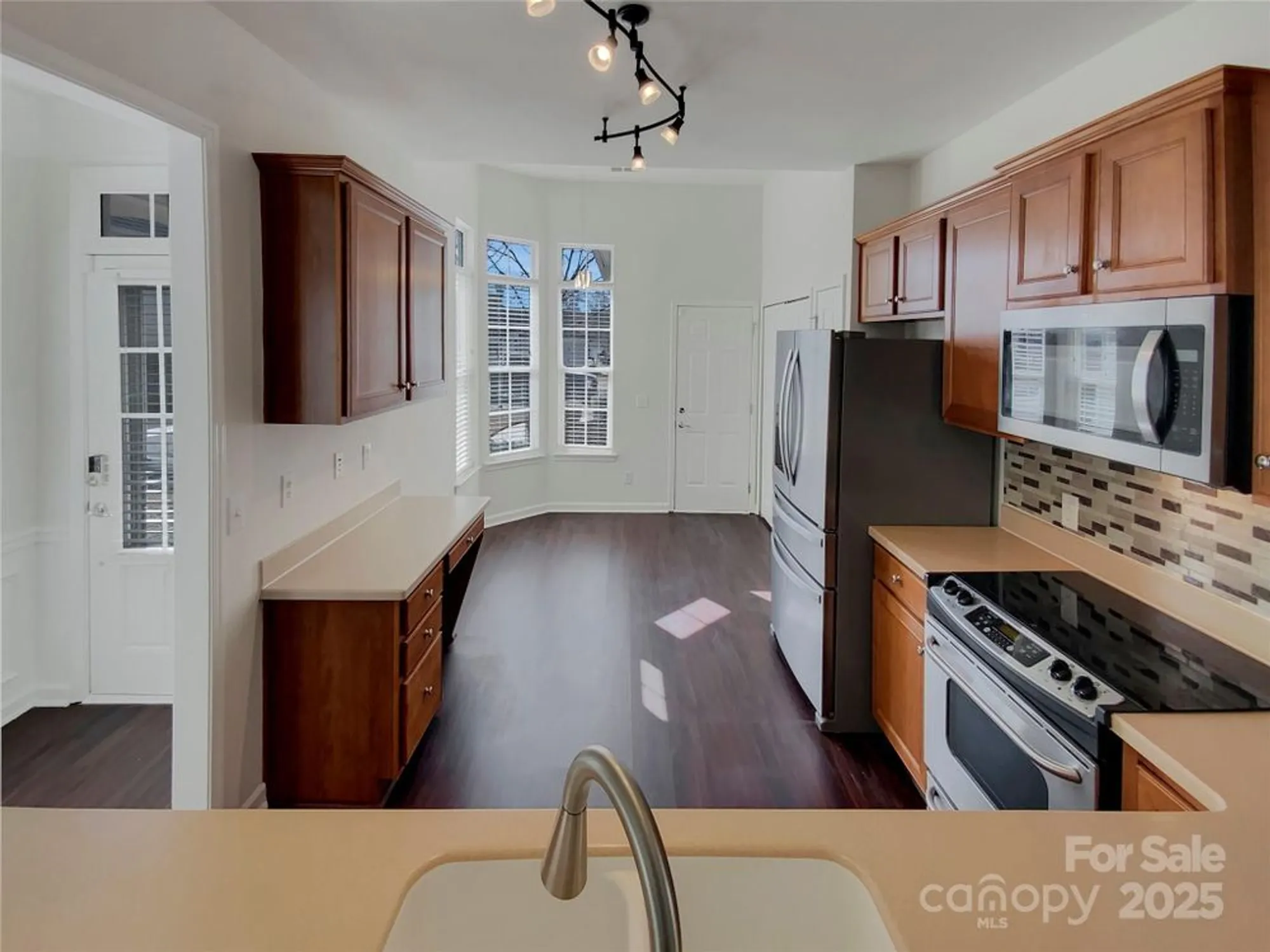 Property Slideshow image 14 of 19 | 20028 dovekie ln, Fort Mill, SC, 29707