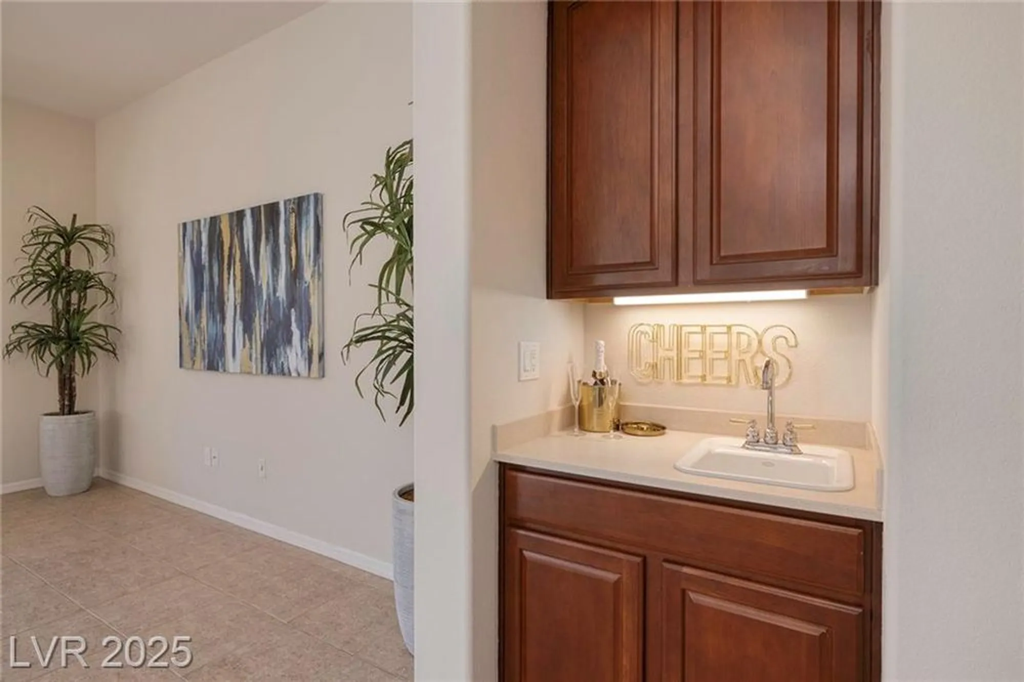 Property Slideshow image 15 of 53 | 2156 twin falls dr, Henderson, NV, 89044