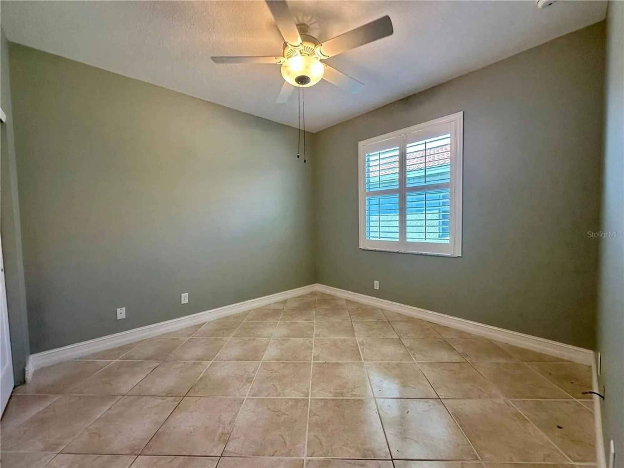 Property Slideshow image 24 of 69 | 16209 amethyst key dr, Wimauma, FL, 33598